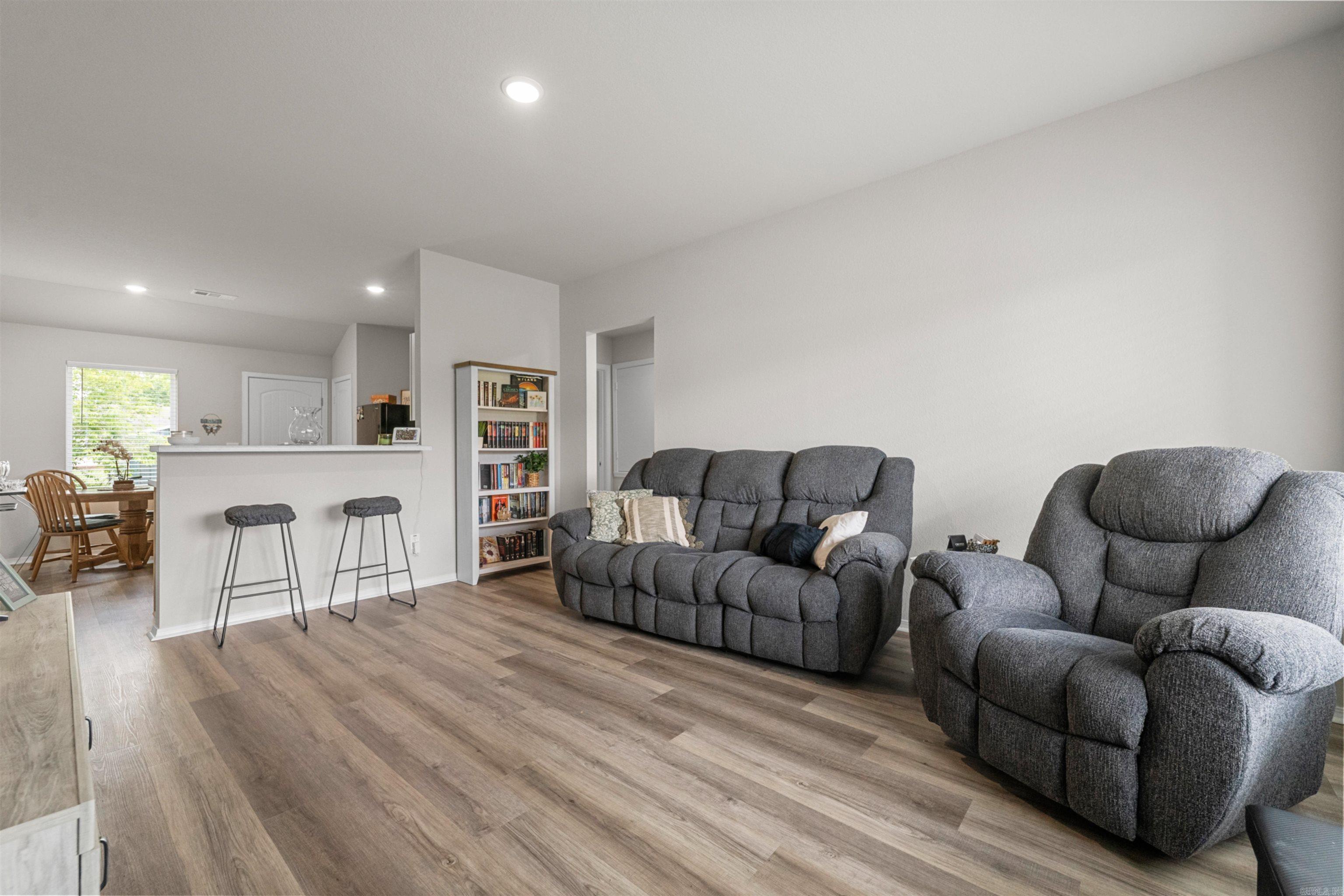 SOUTHFORK S/D - Residential