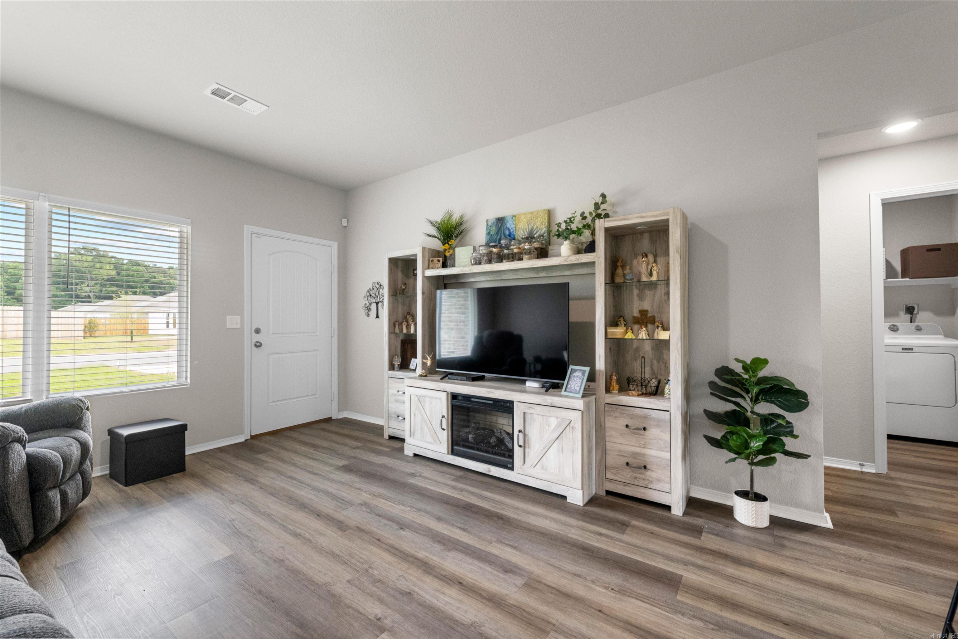 SOUTHFORK S/D - Residential