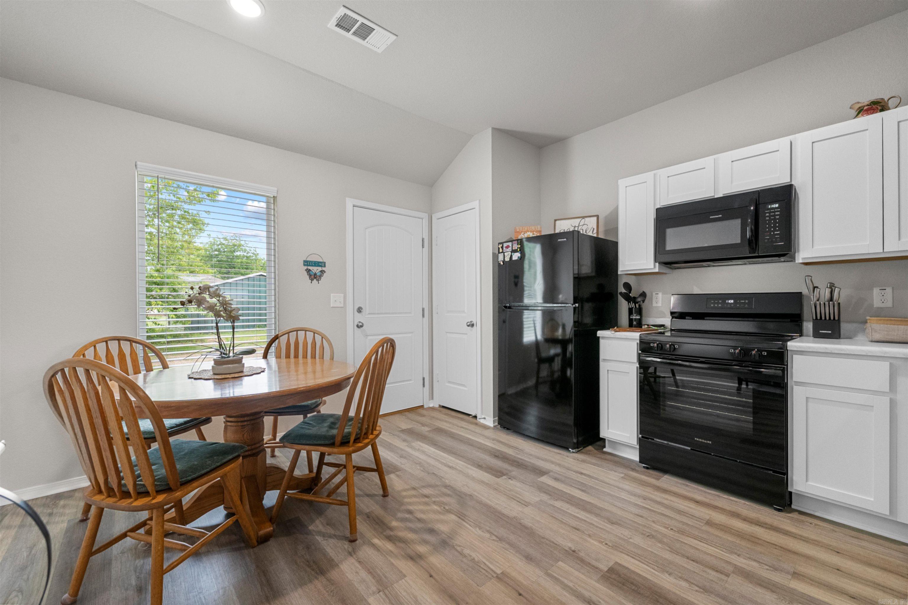 SOUTHFORK S/D - Residential