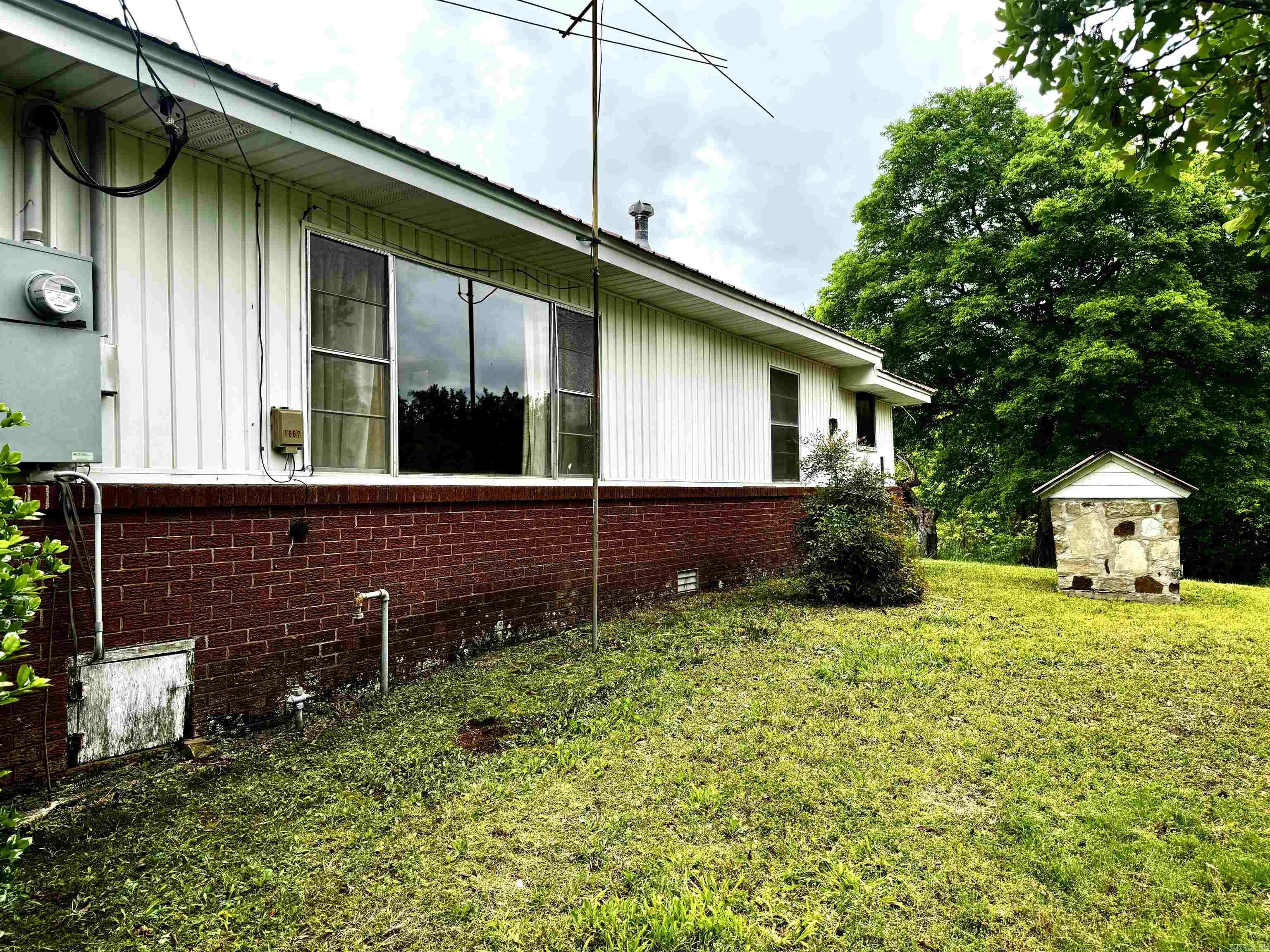 MOUNT IDA CITY ACREAGE - Residential