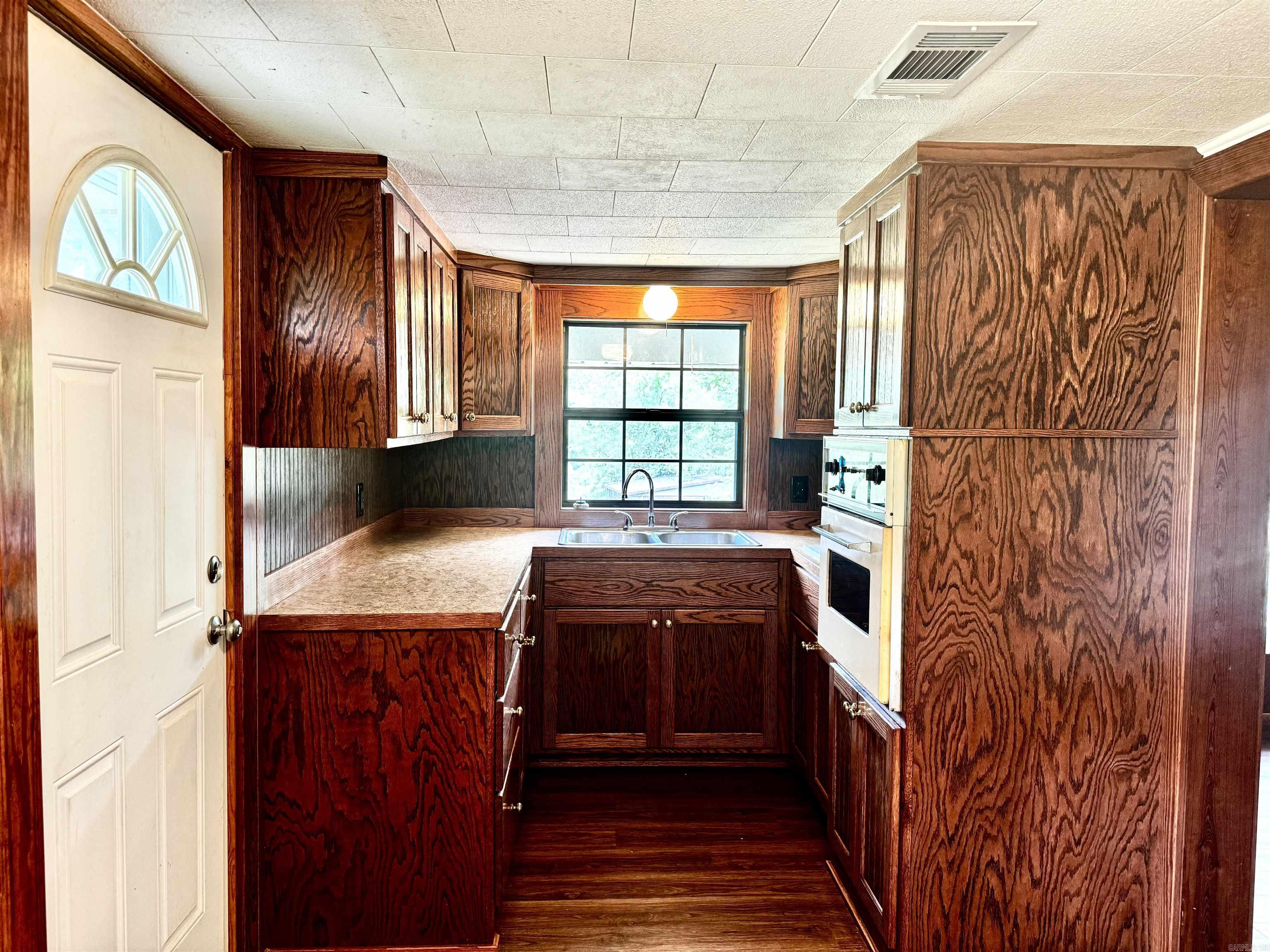 MOUNT IDA CITY ACREAGE - Residential