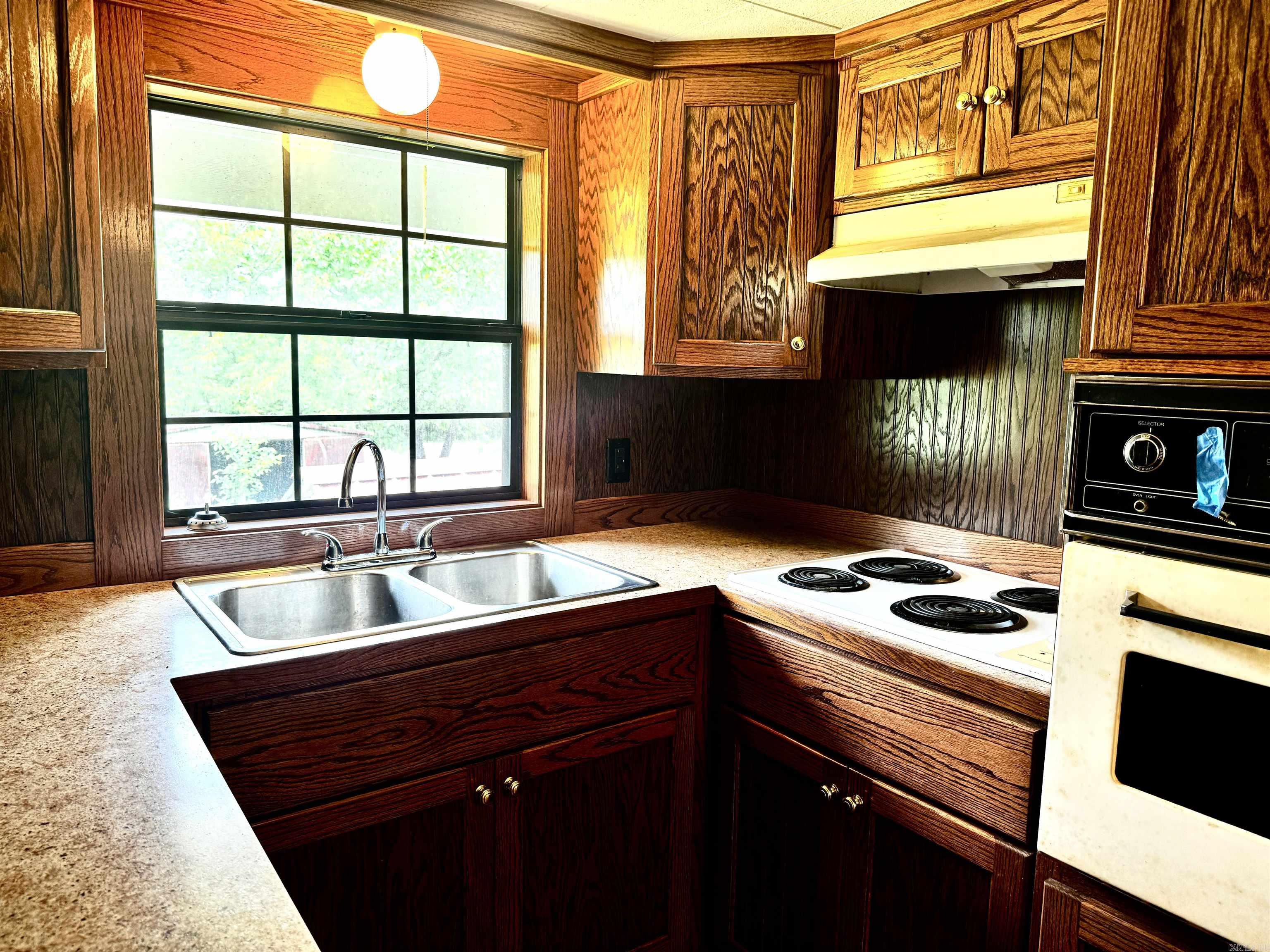 MOUNT IDA CITY ACREAGE - Residential