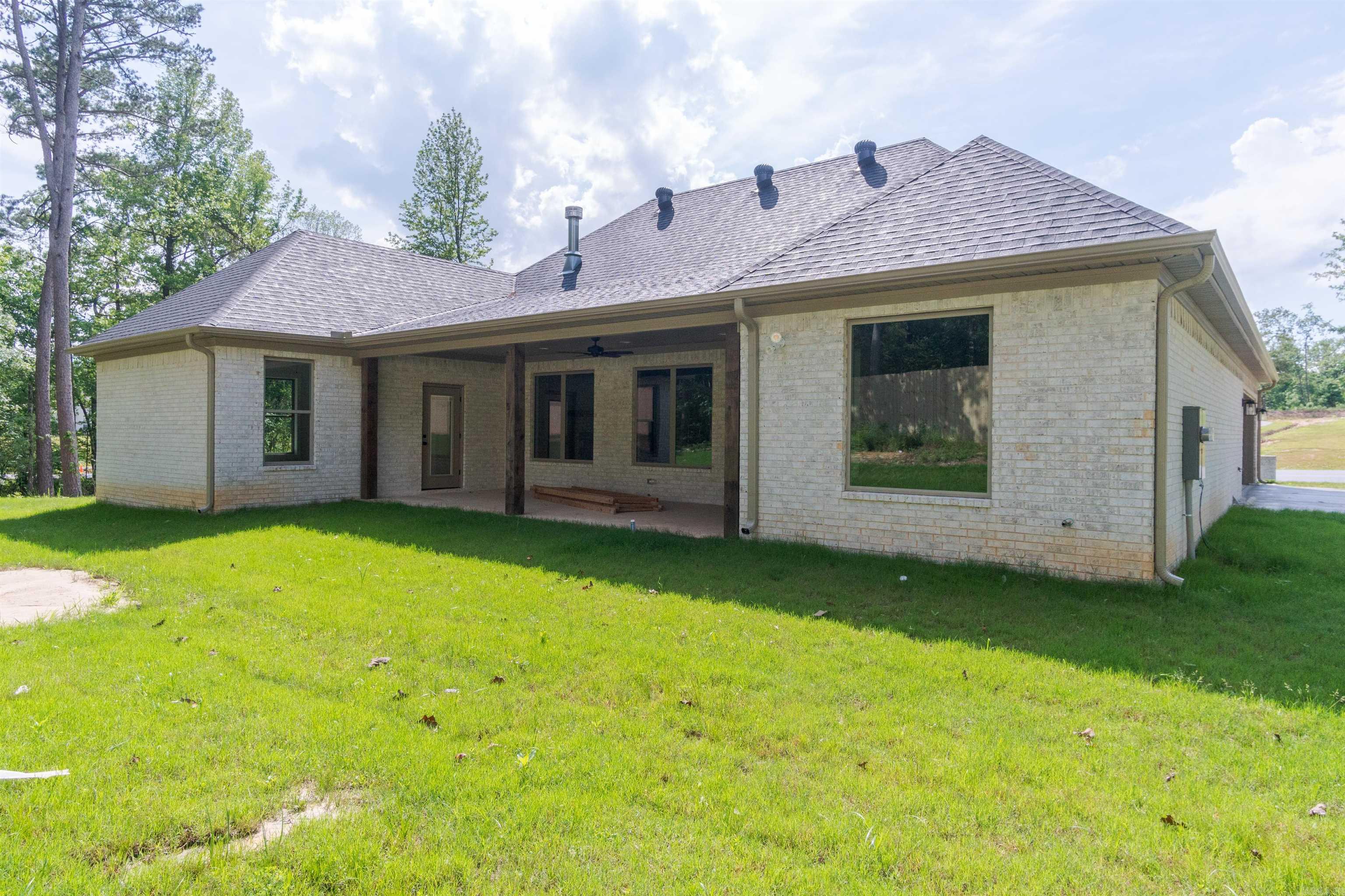 CHARLESTON PLACE SUBDIVISION - Residential