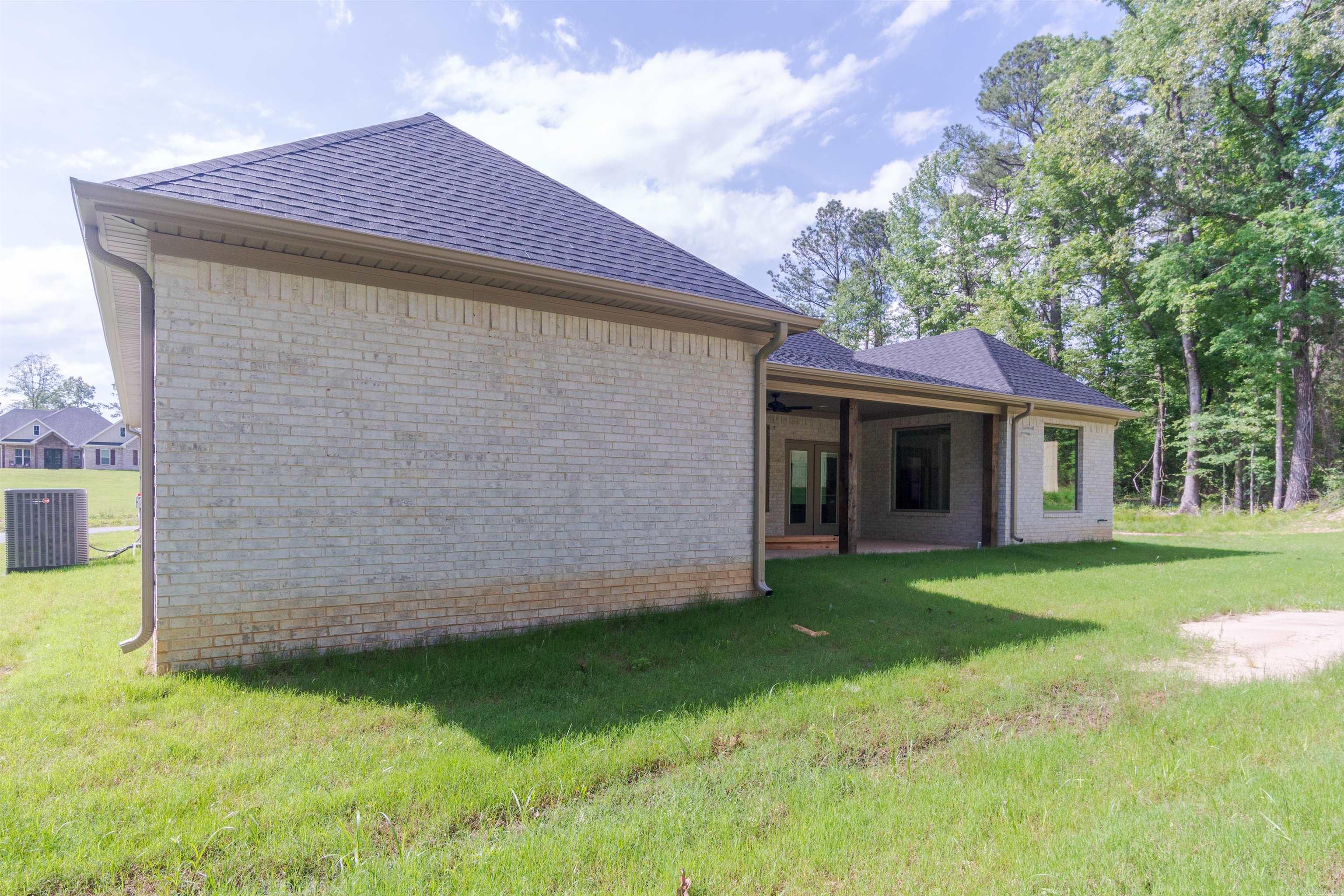 CHARLESTON PLACE SUBDIVISION - Residential