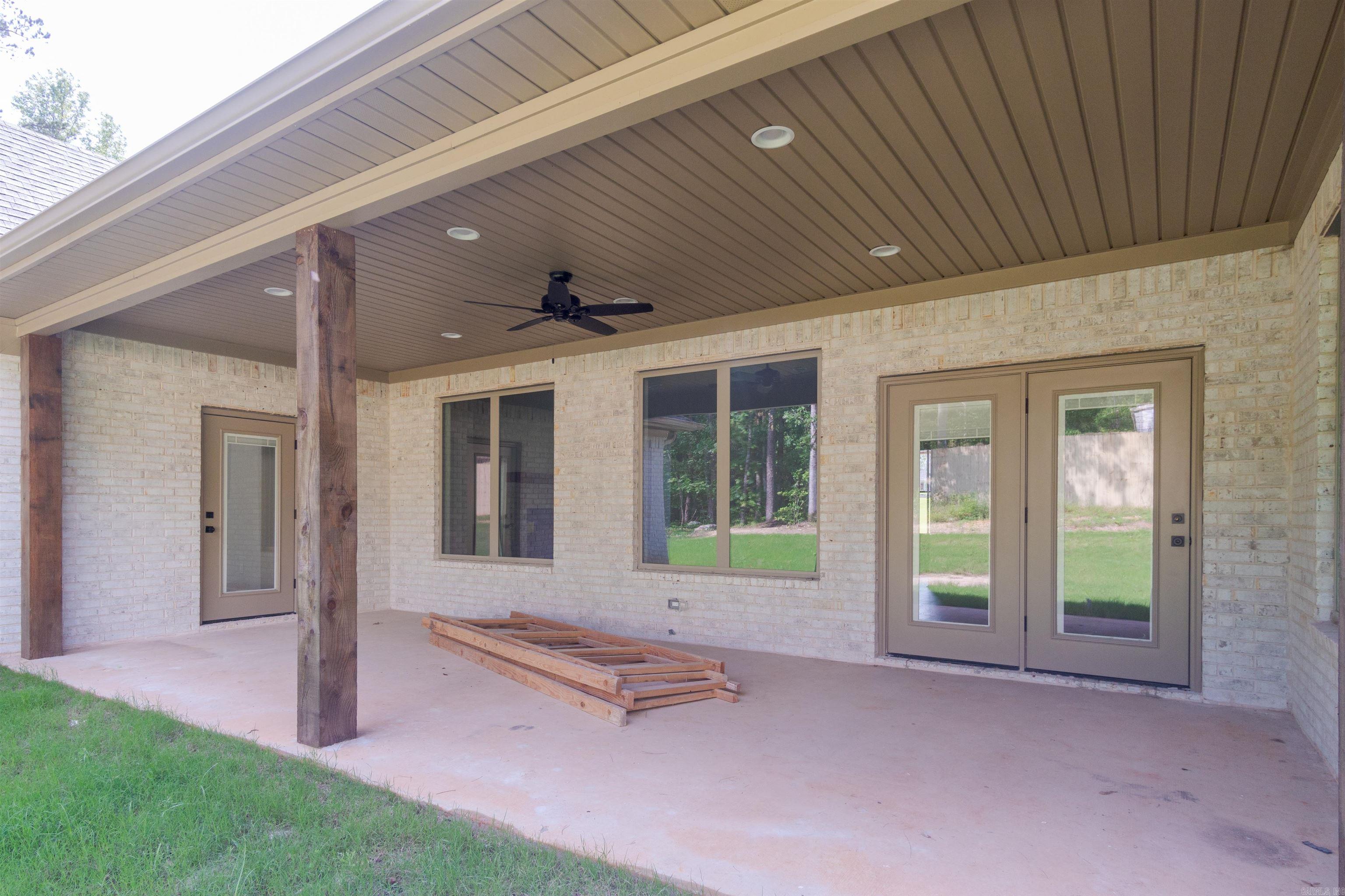 CHARLESTON PLACE SUBDIVISION - Residential