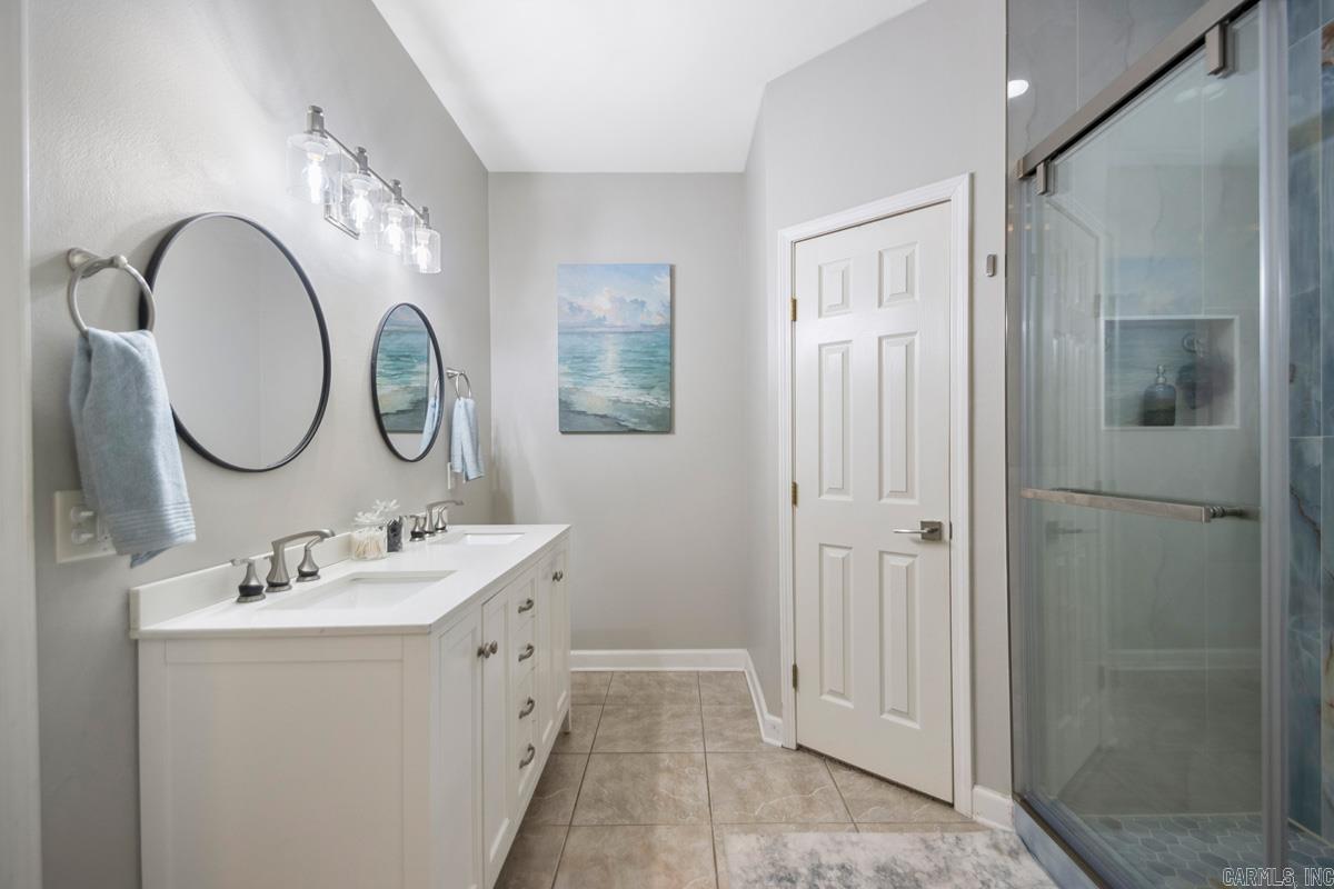 PERRY PLACE - Residential