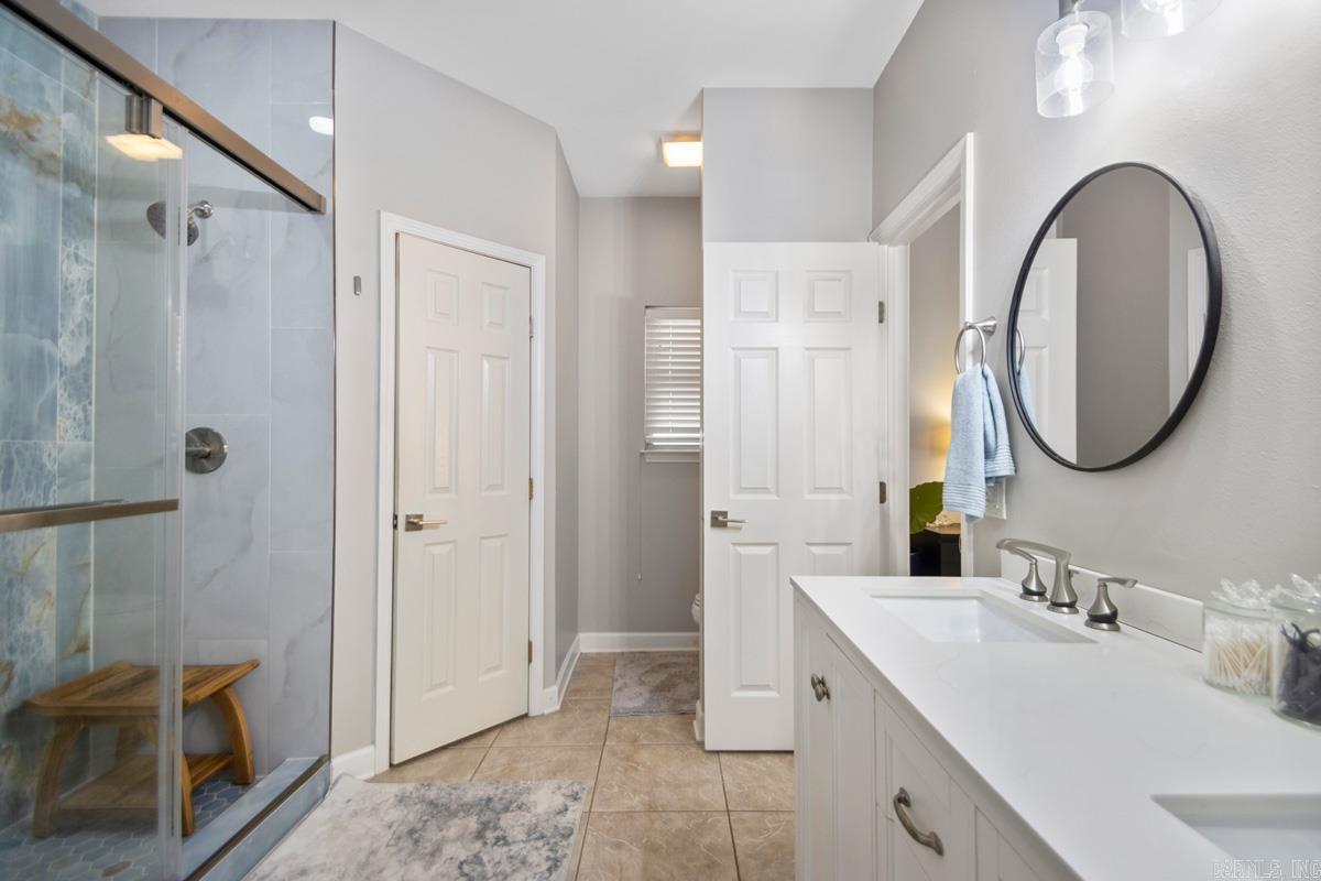 PERRY PLACE - Residential