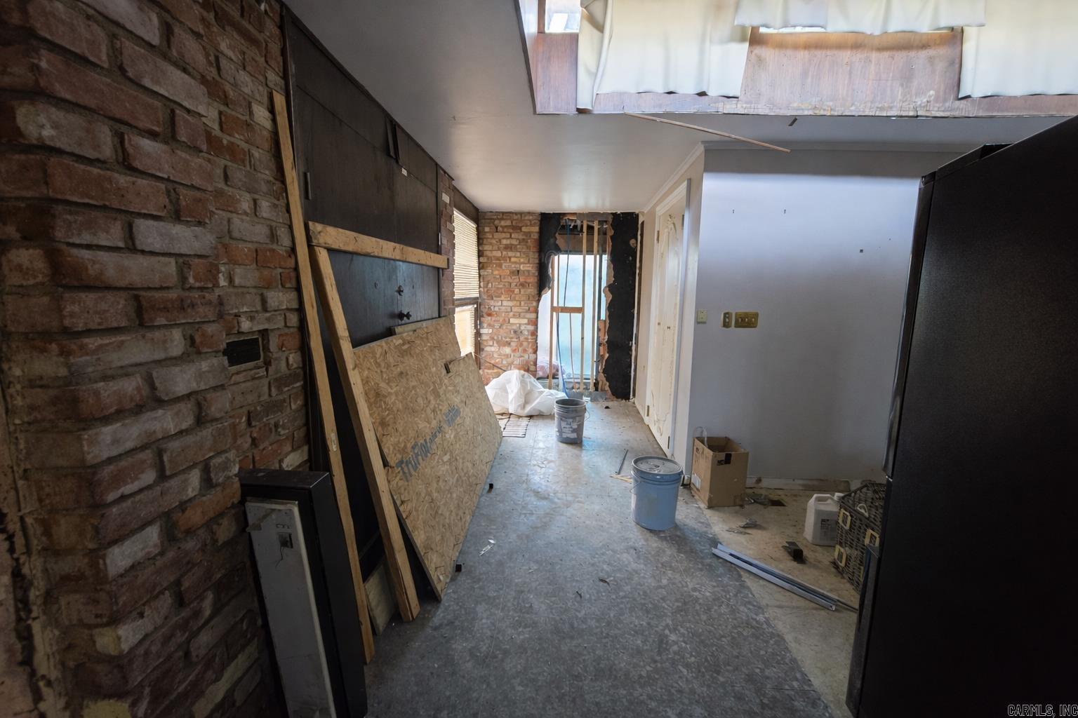 WOODLAND ACRES - Residential