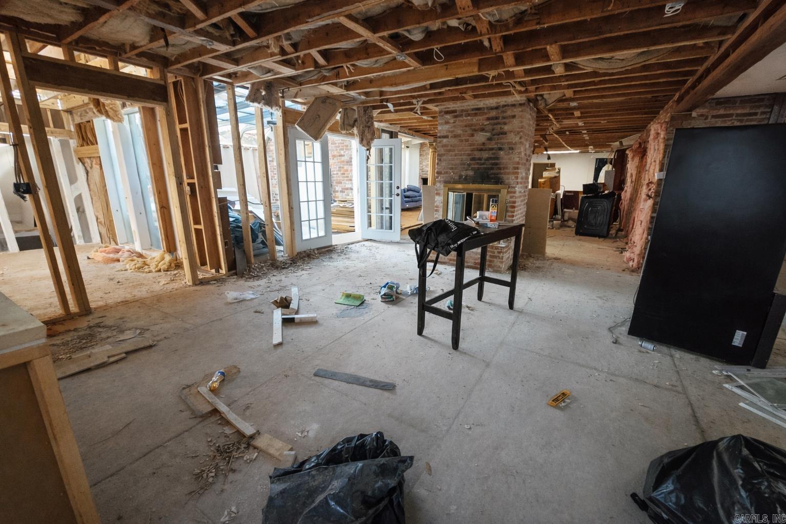 WOODLAND ACRES - Residential