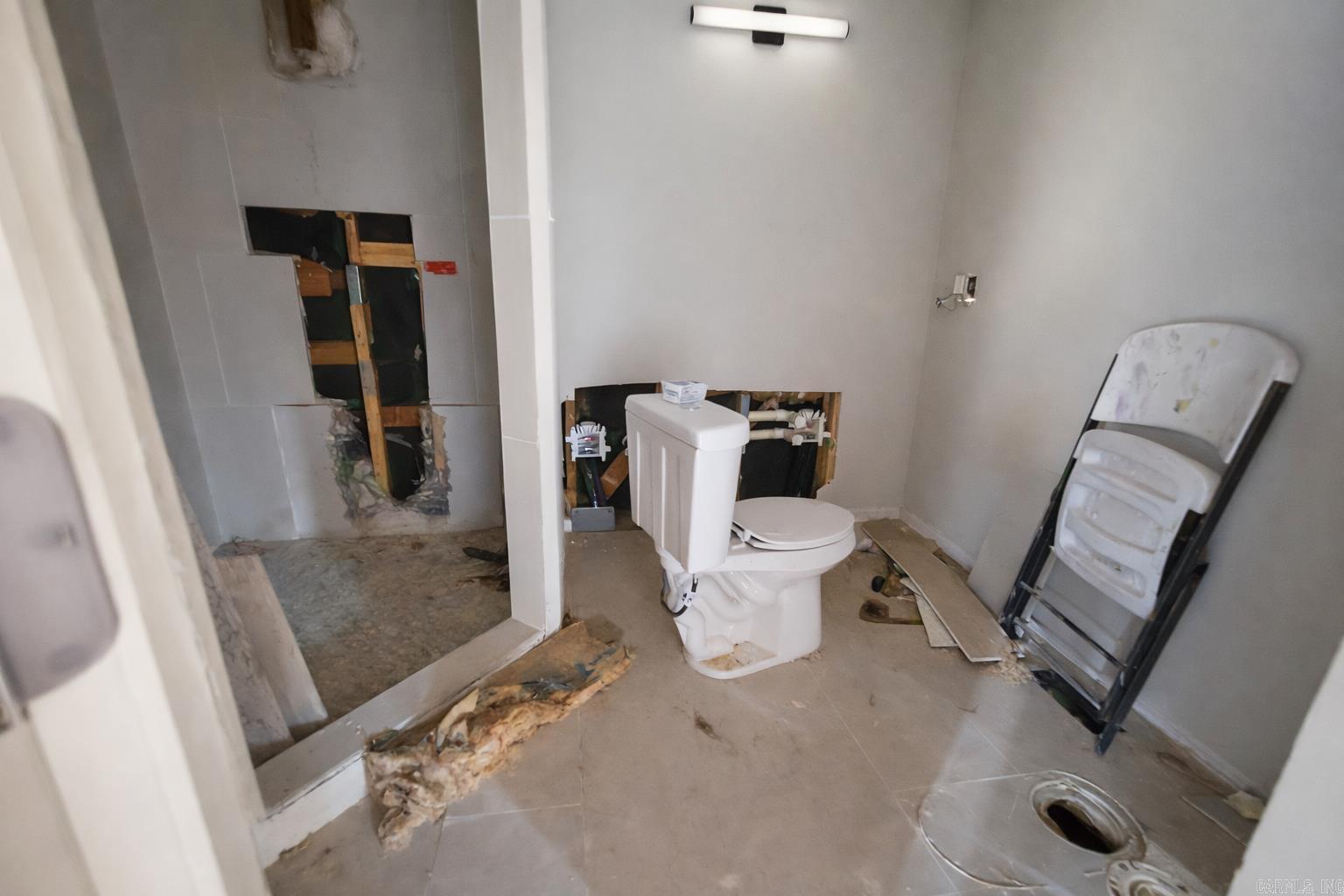 WOODLAND ACRES - Residential