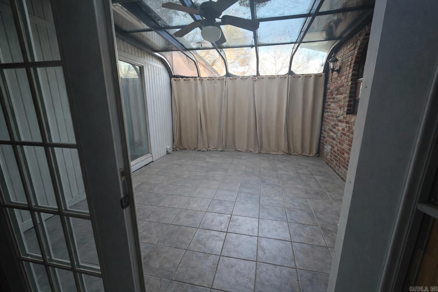 WOODLAND ACRES - Residential