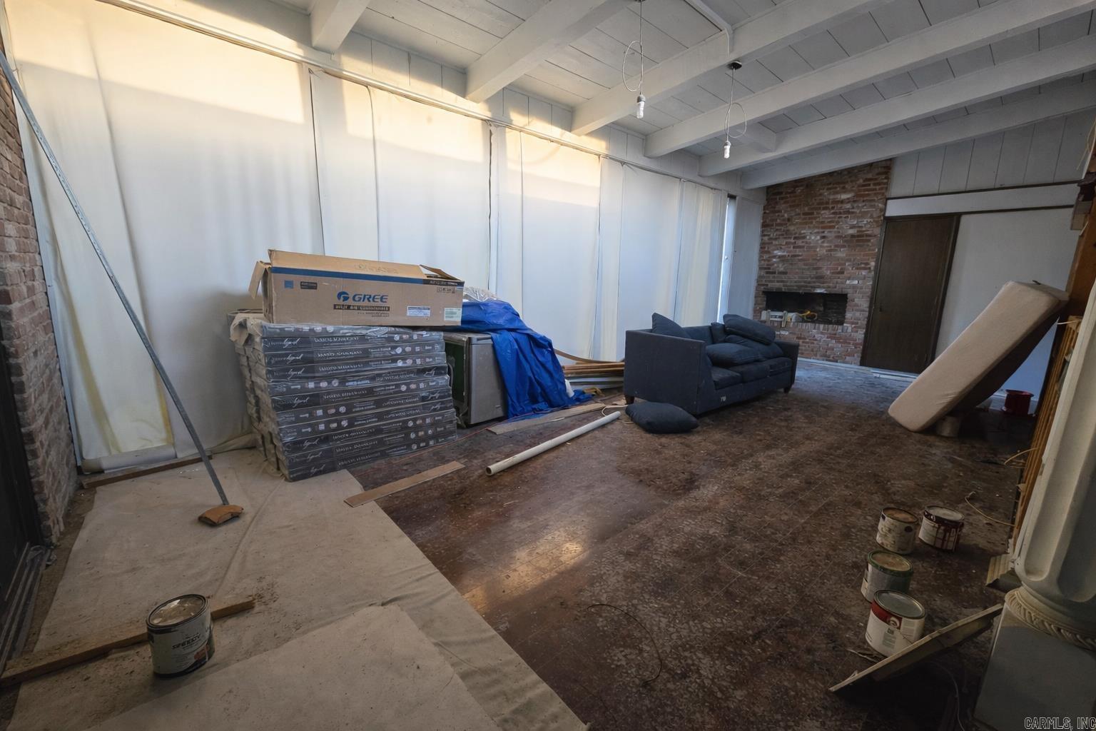 WOODLAND ACRES - Residential