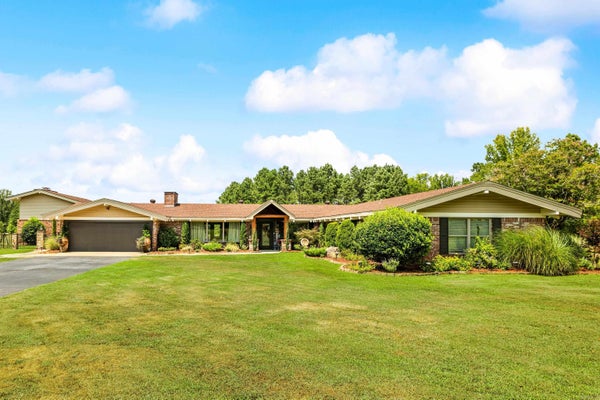 4402 COUNTRY CLUB RD, MALVERN, AR 72104 - Image 5e5c8be9105622e4fd1a729daadb5f3e/3234228632