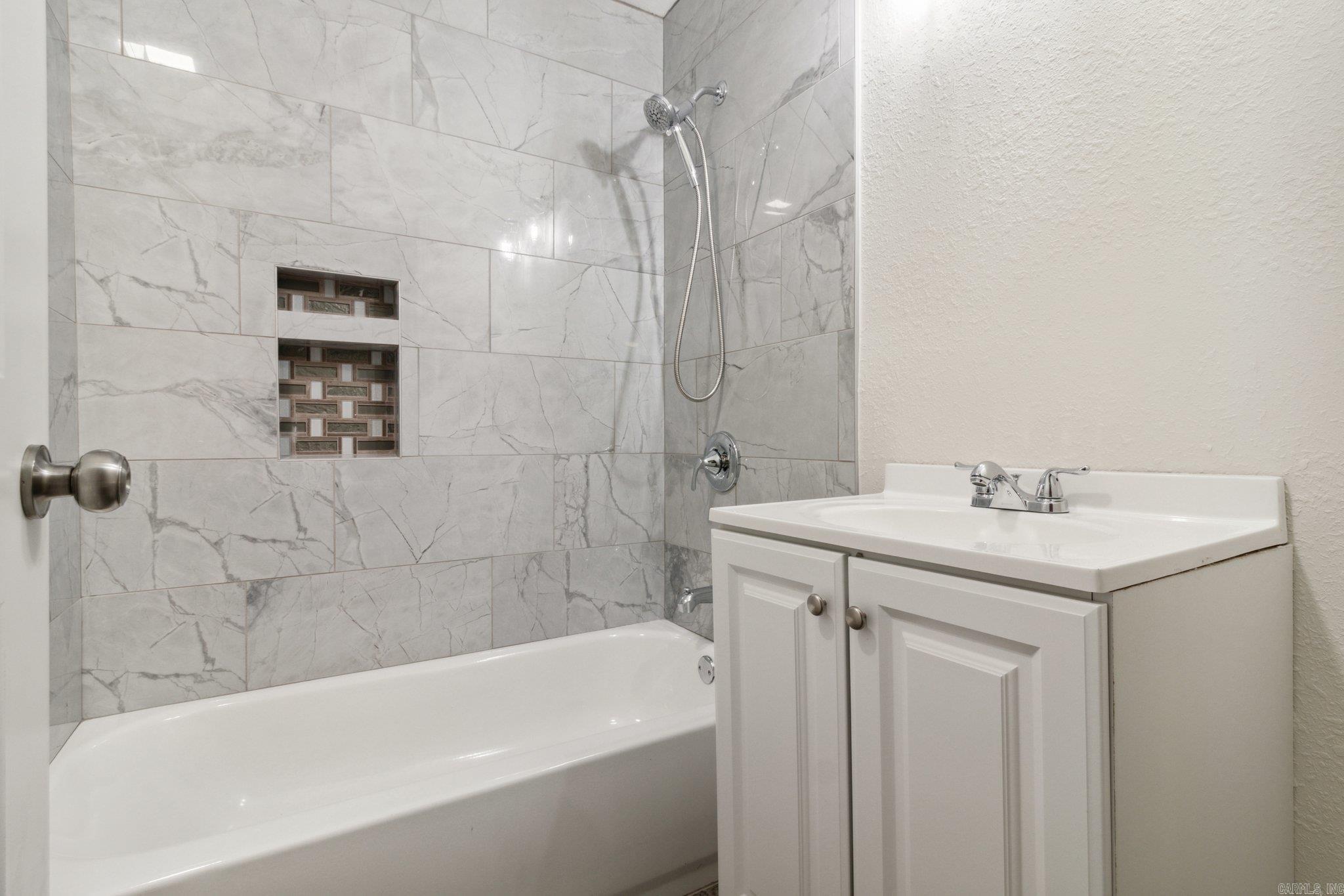 Harwell R F - Residential