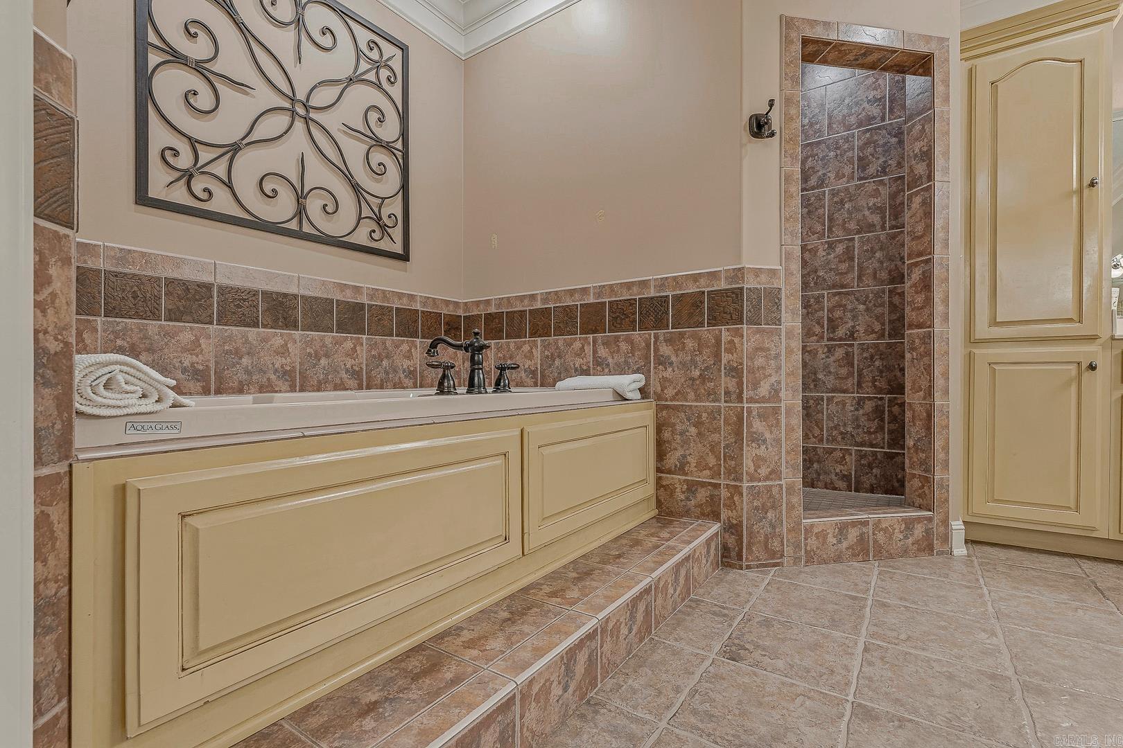 Dunwoody-Huntcliff - Residential