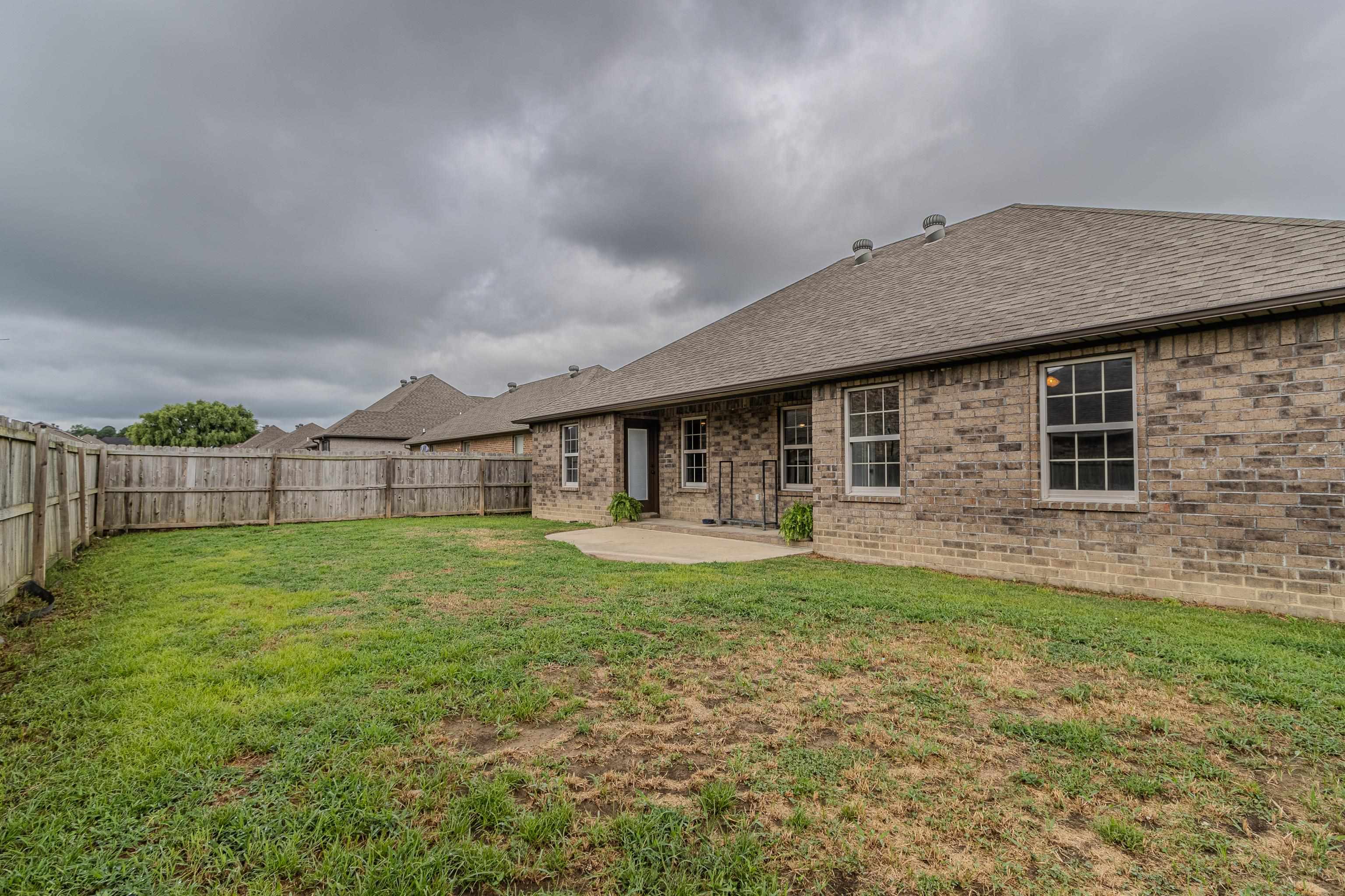 DONLEE RIDGE - Residential