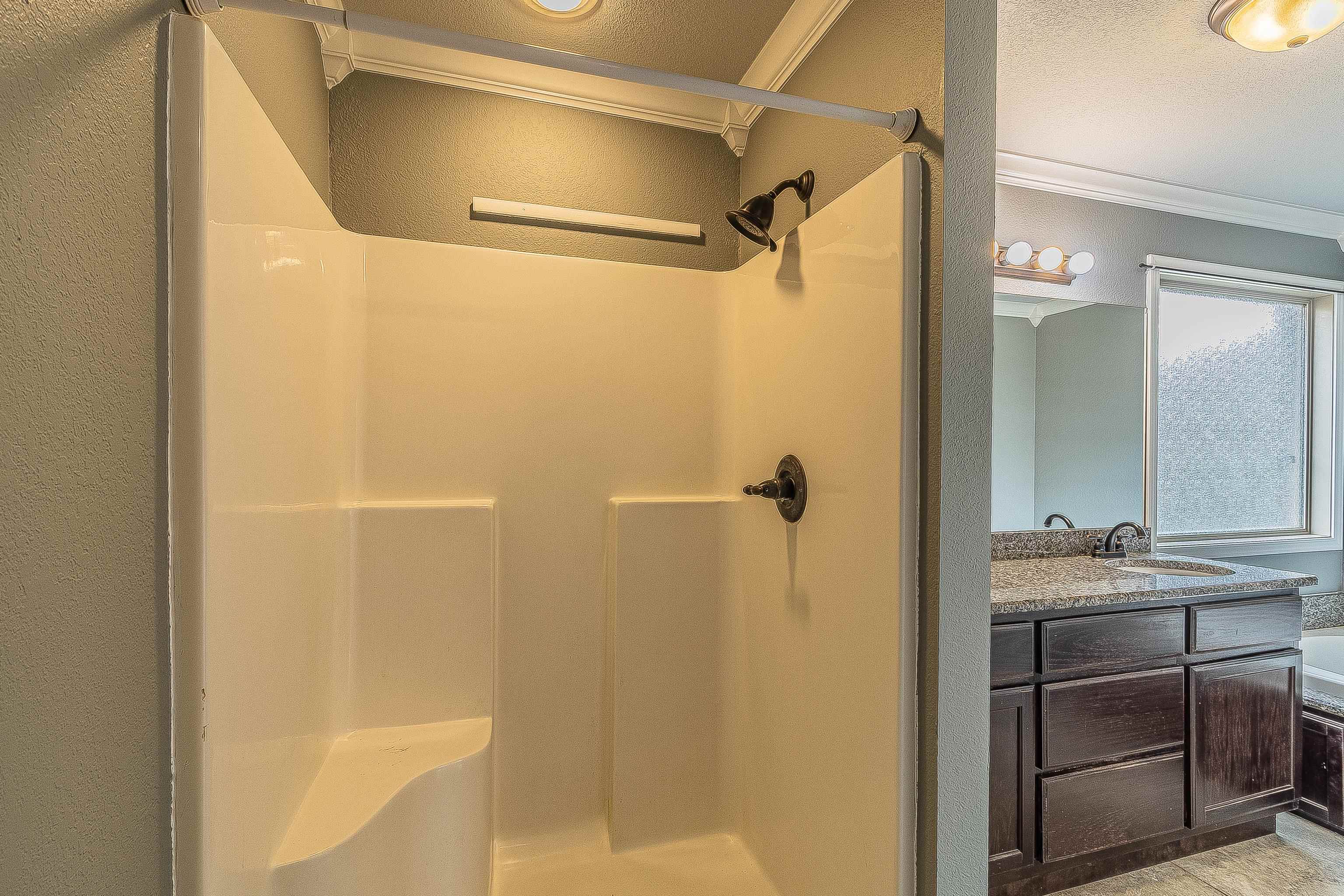 DONLEE RIDGE - Residential