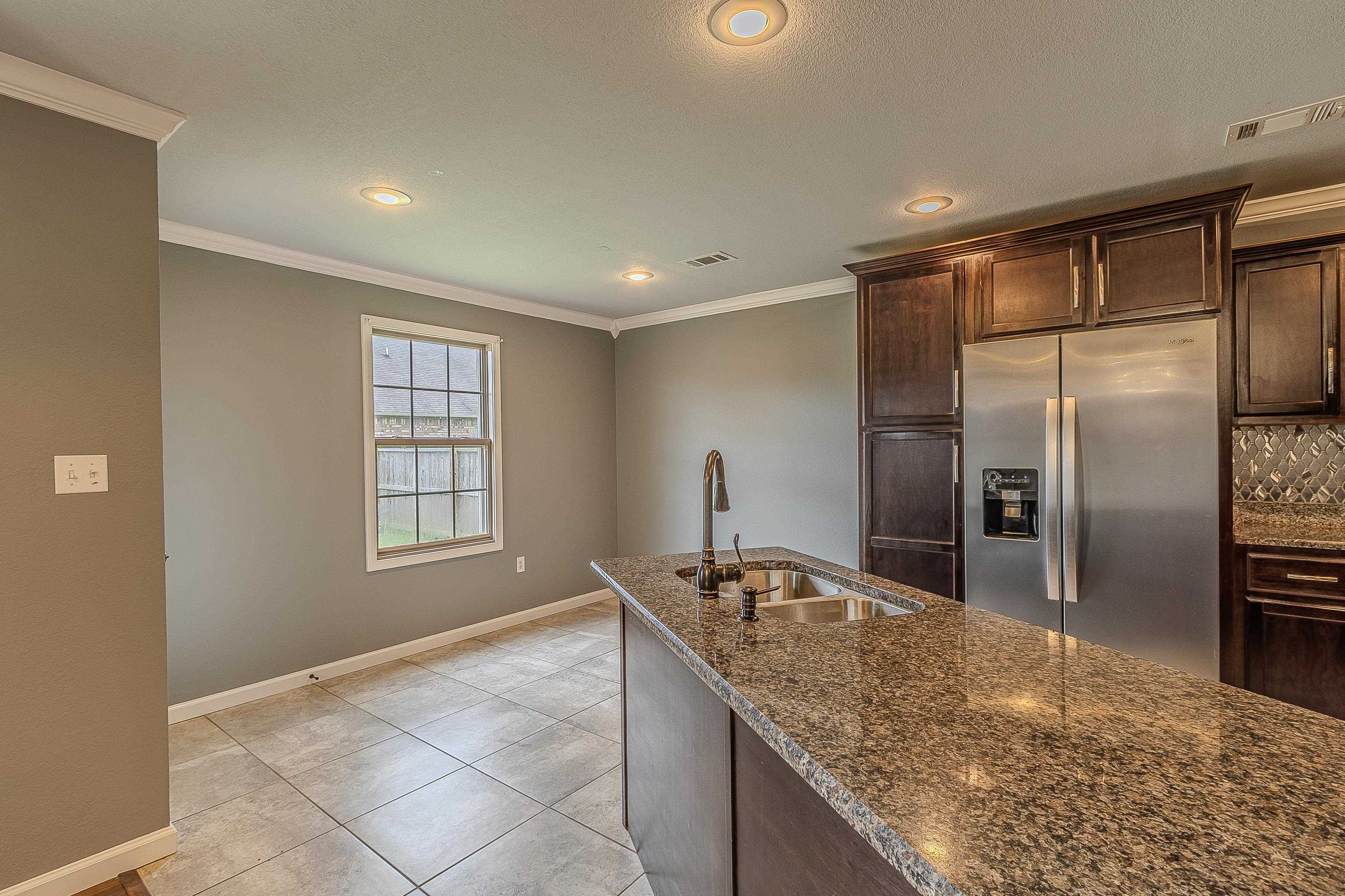 DONLEE RIDGE - Residential