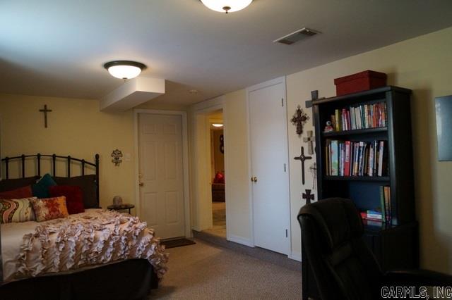 Lincoln Park - Residential