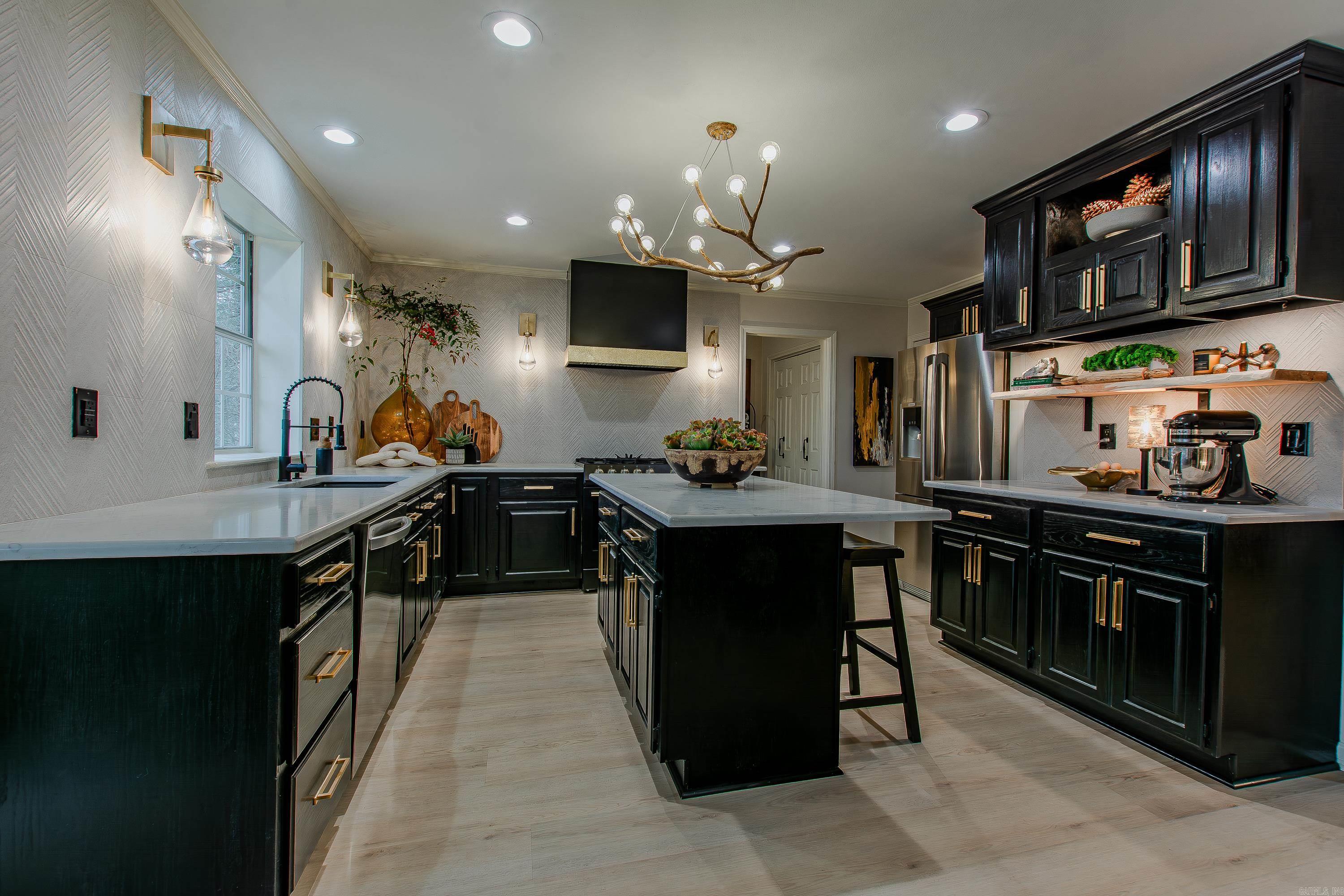 CHENAL VALLEY ALSACE COURT - Residential