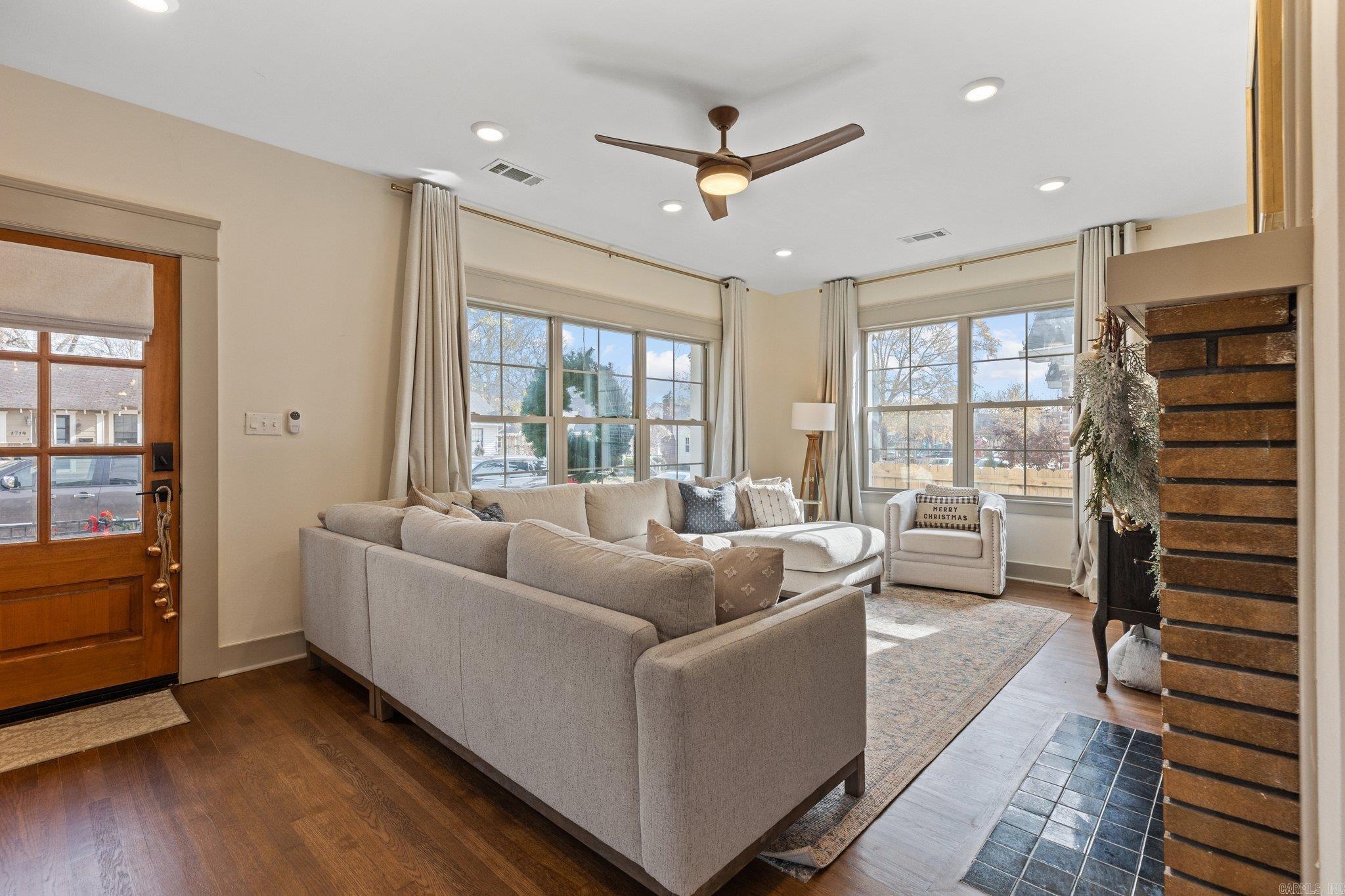 MOUNTAIN PARK - Residential