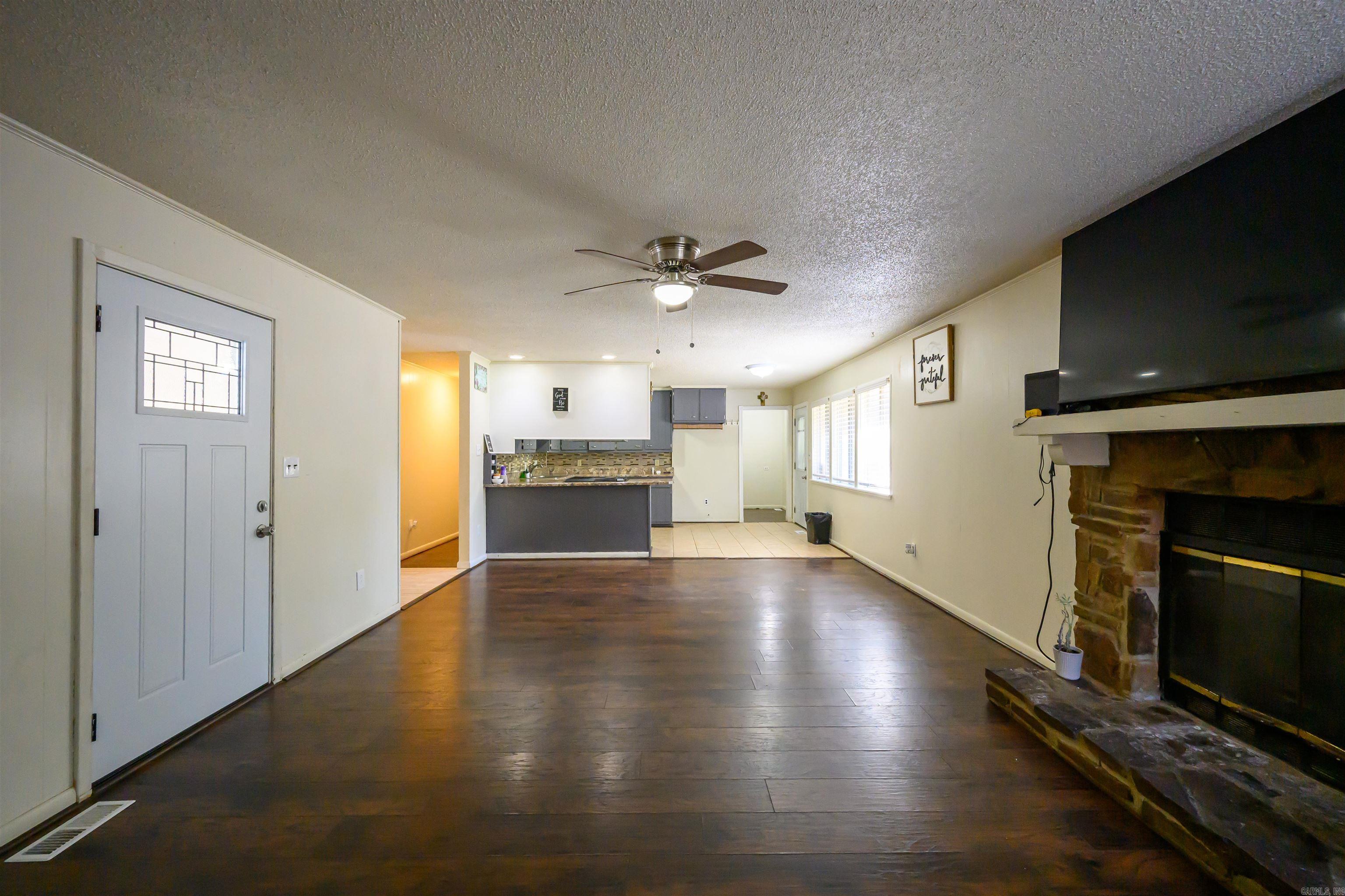 BRYANTS 2ND EAST - Residential