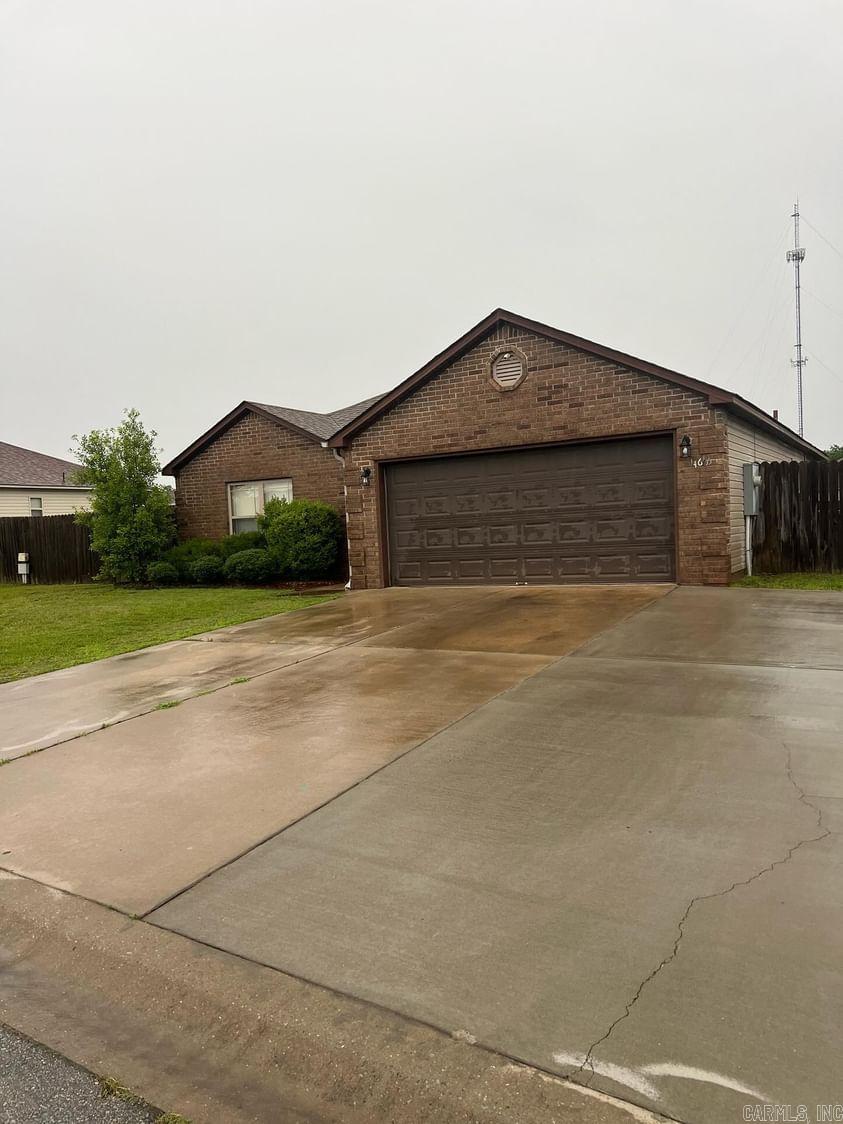 PARKWAY MEADOWS - Residential