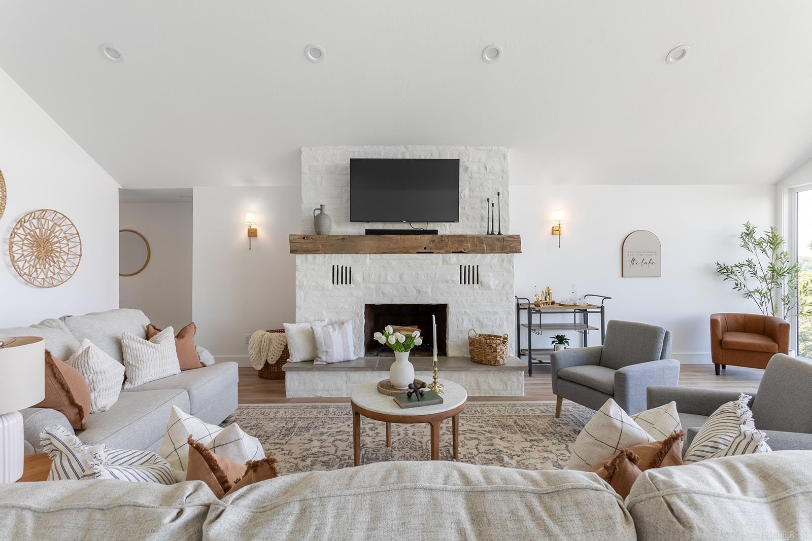 Edgewood Bay - Residential