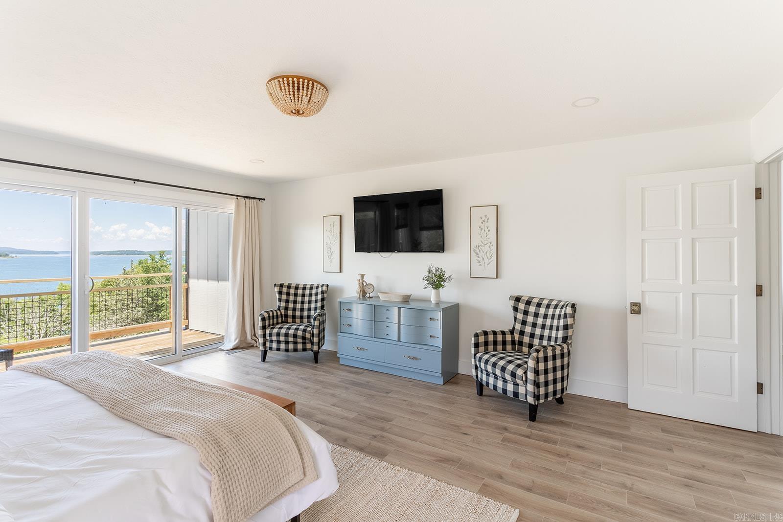 Edgewood Bay - Residential