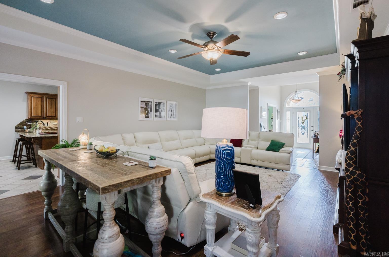 LEXINGTON PARK - Residential