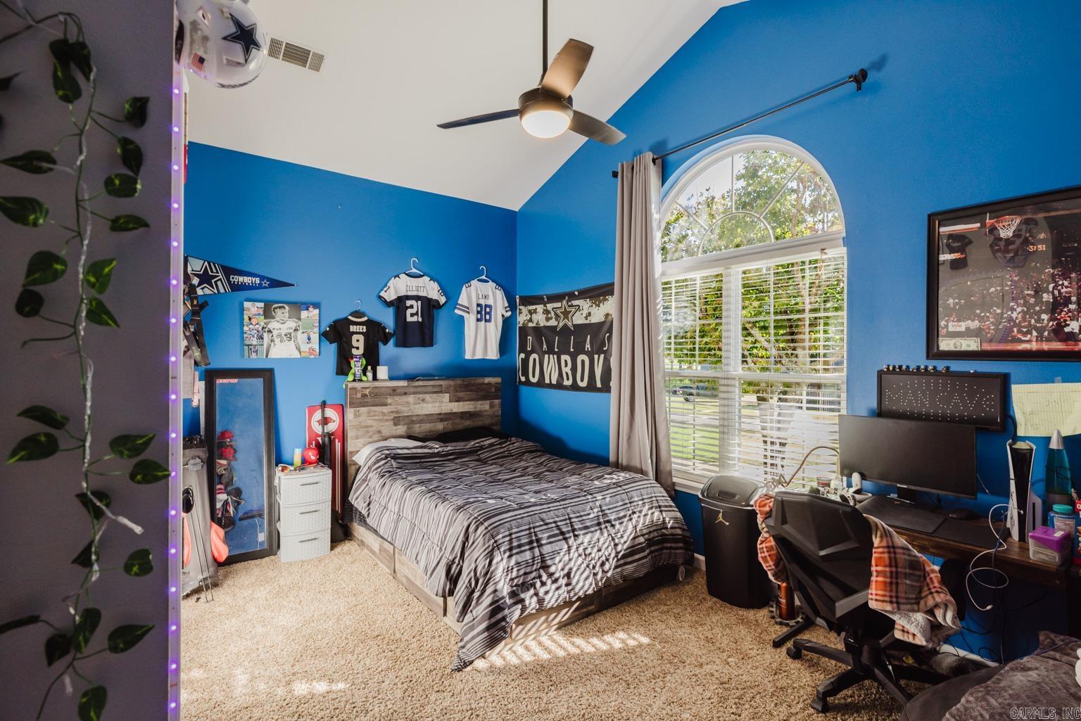 LEXINGTON PARK - Residential