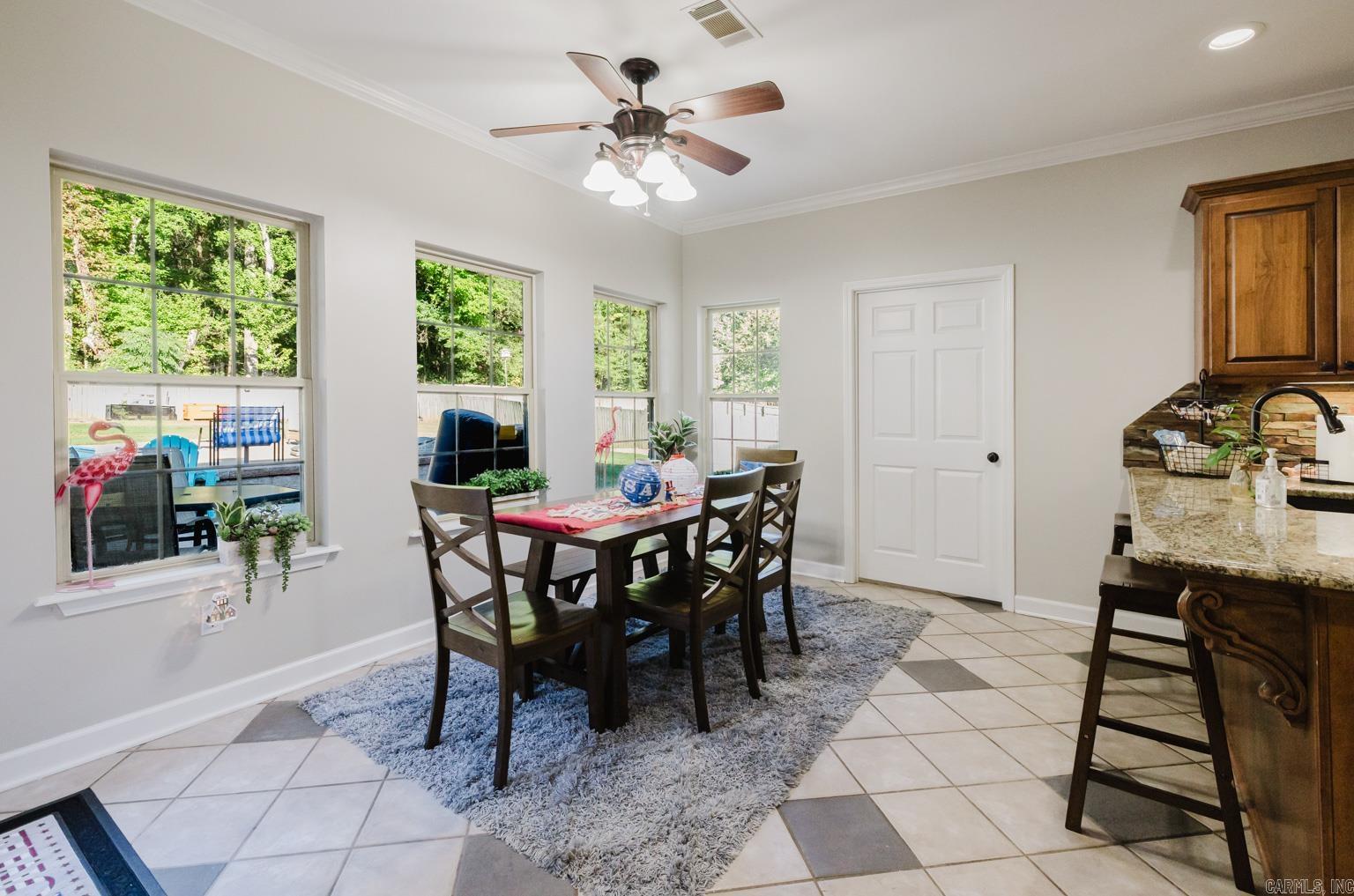 LEXINGTON PARK - Residential