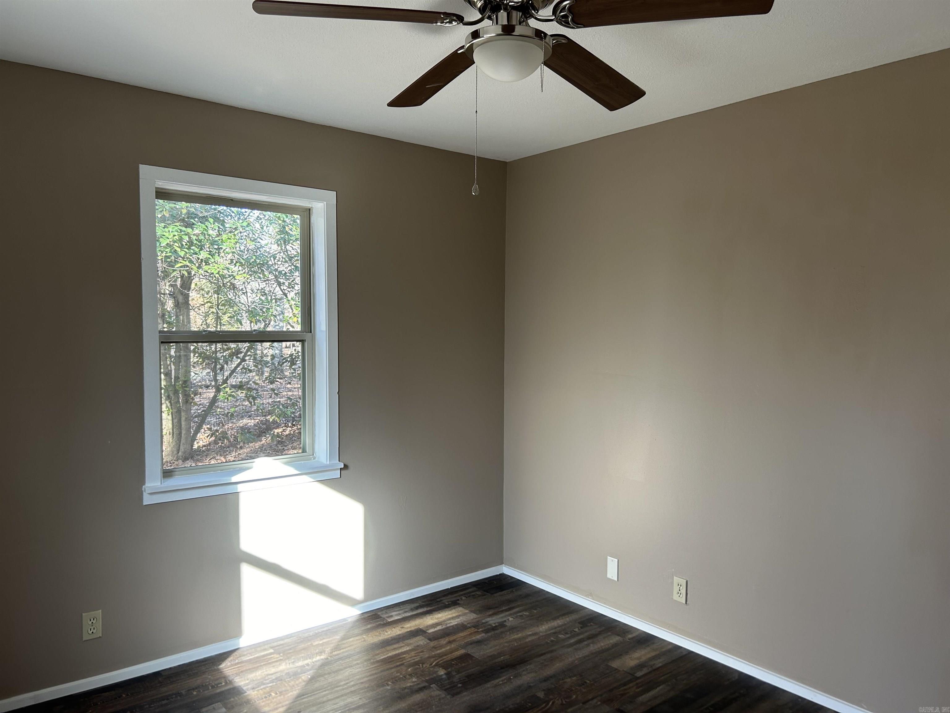 WATERFRONT COVE - Residential