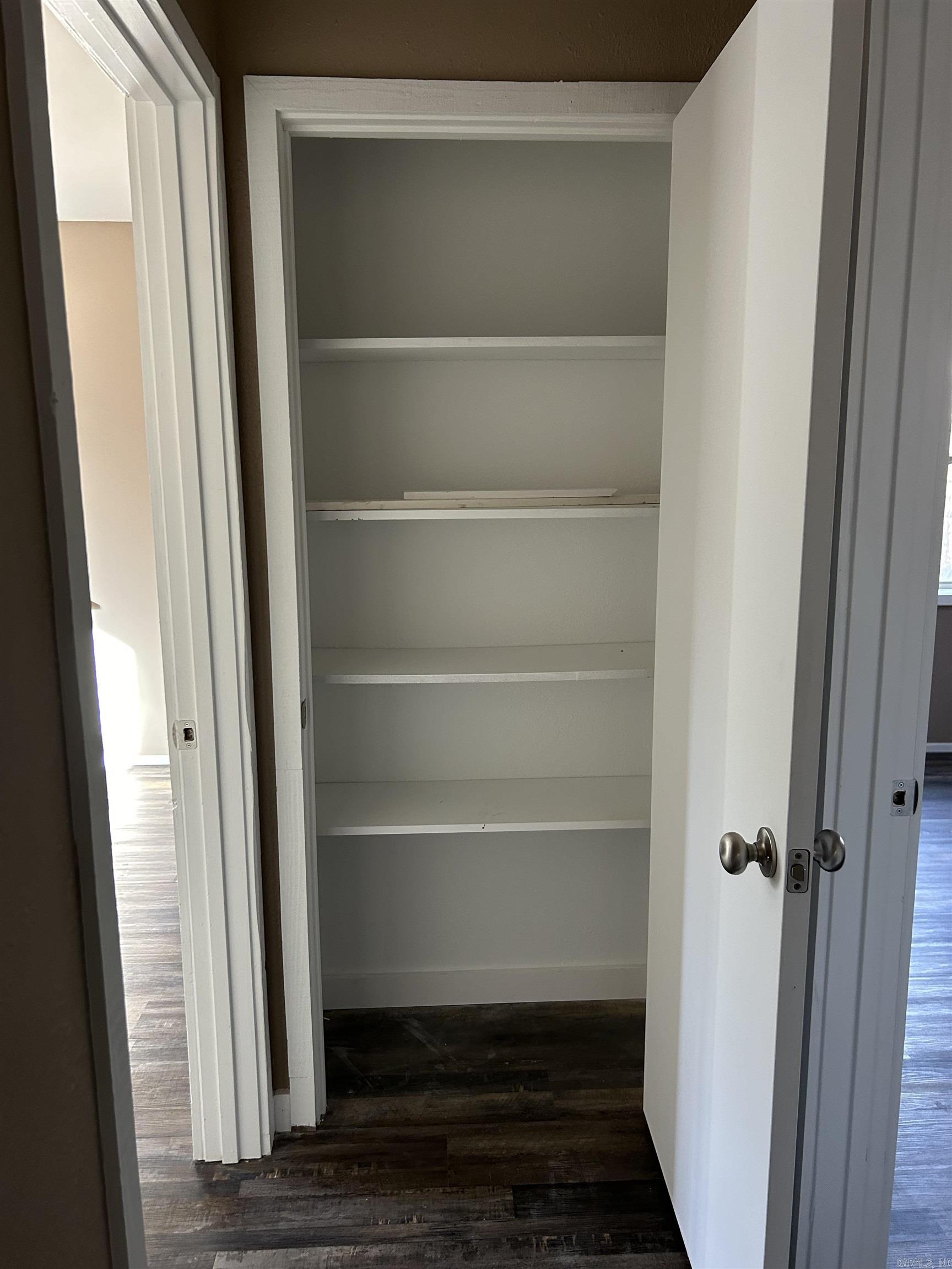 WATERFRONT COVE - Residential