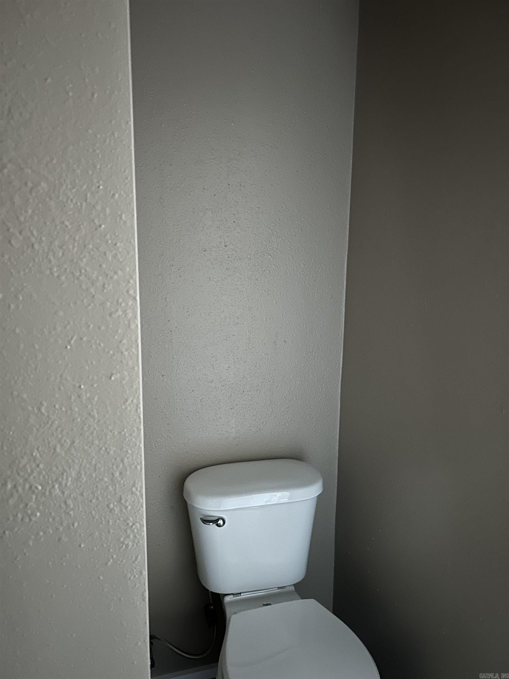 WATERFRONT COVE - Residential