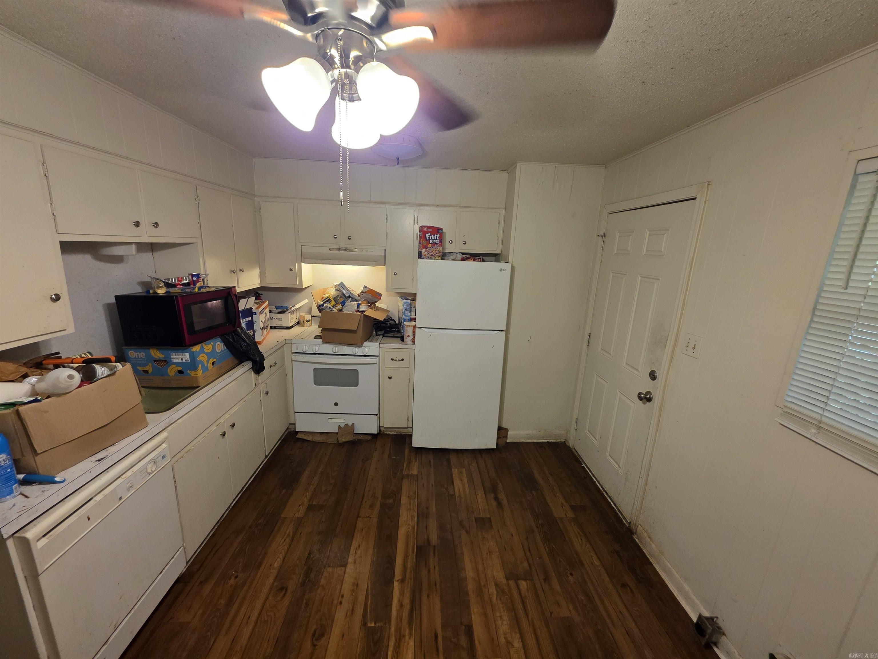 BELWOOD ADDN - Residential Income