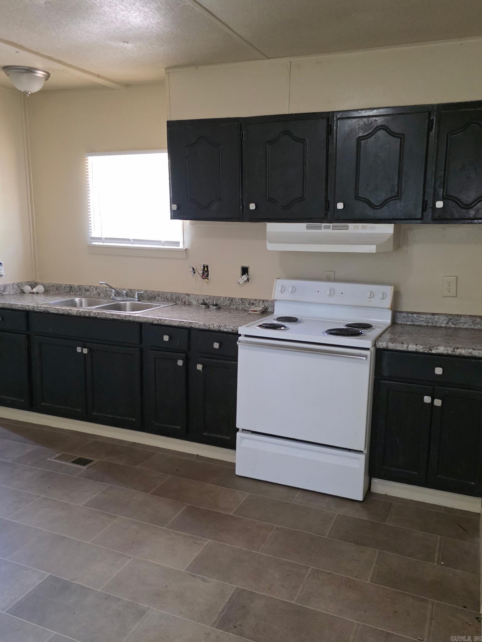 TAFTON - Residential