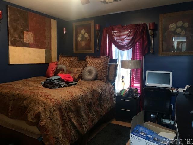 WOODRIDGE PLACE - Residential