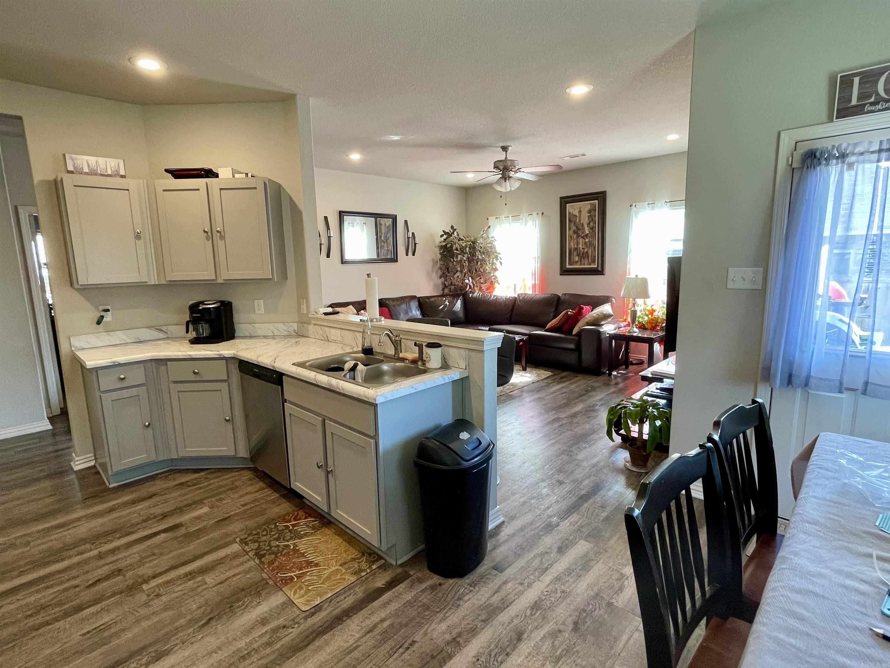 MATTHEWS MEADOWS PH 2 PUD - Residential