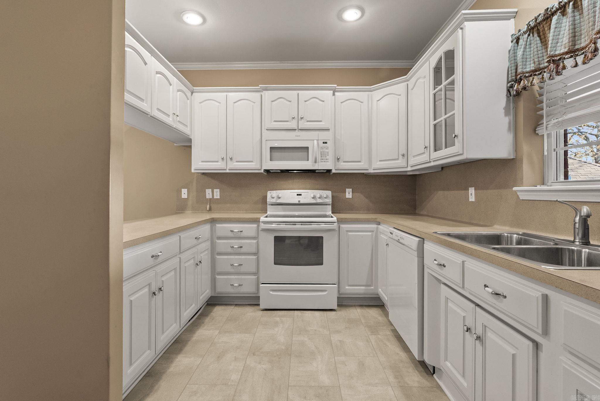 OVERBROOK - Residential