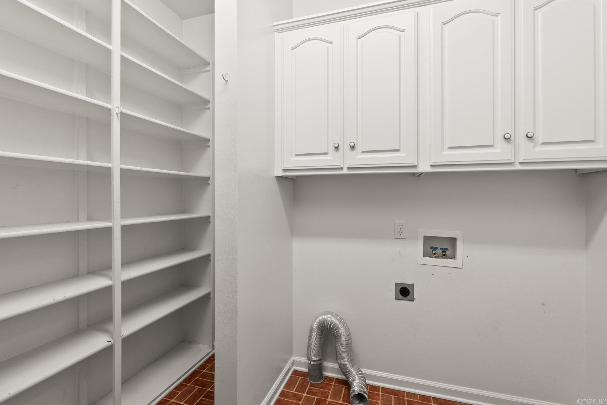 OVERBROOK - Residential