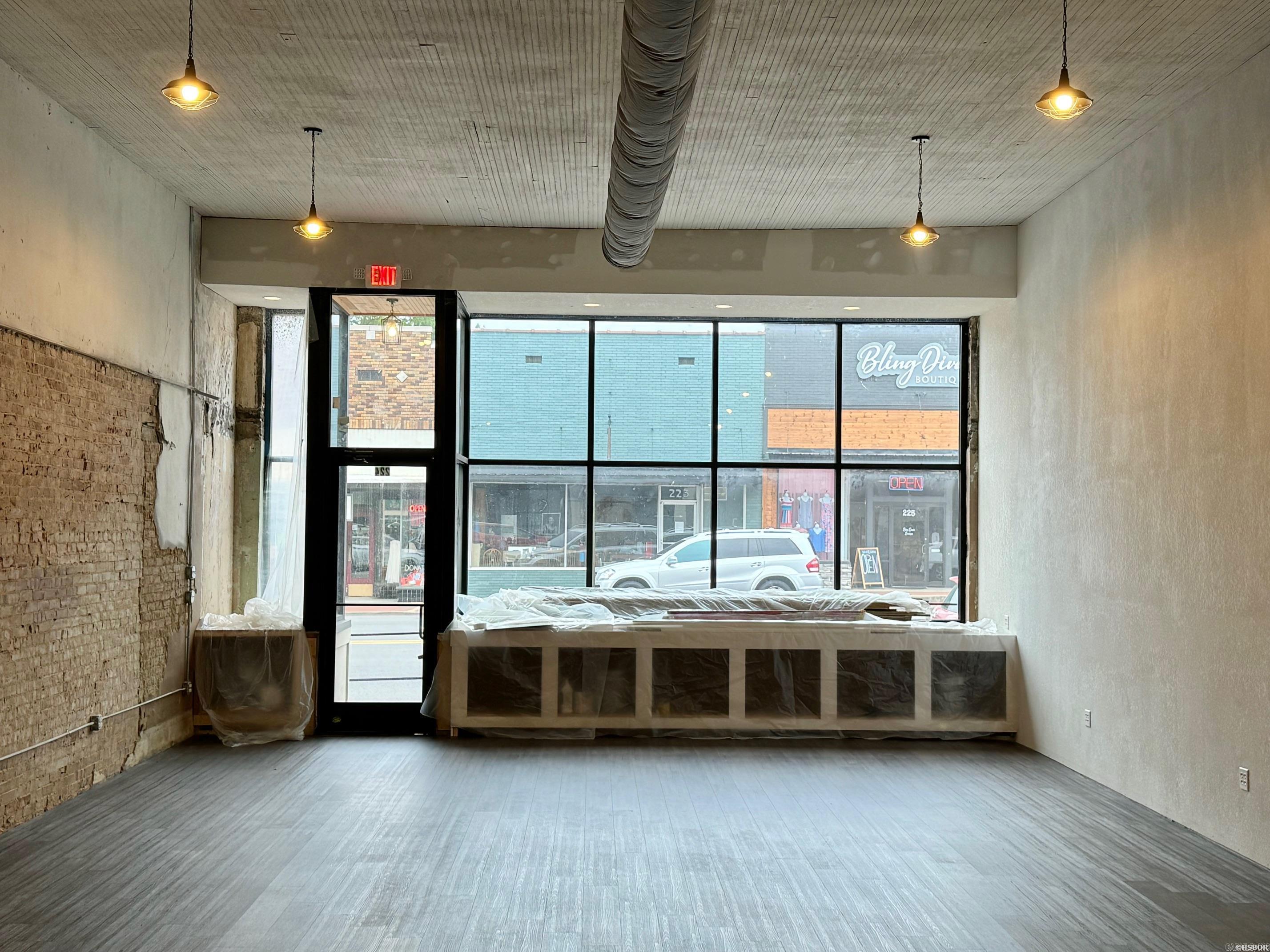 Lund and Hill - Commercial Sale