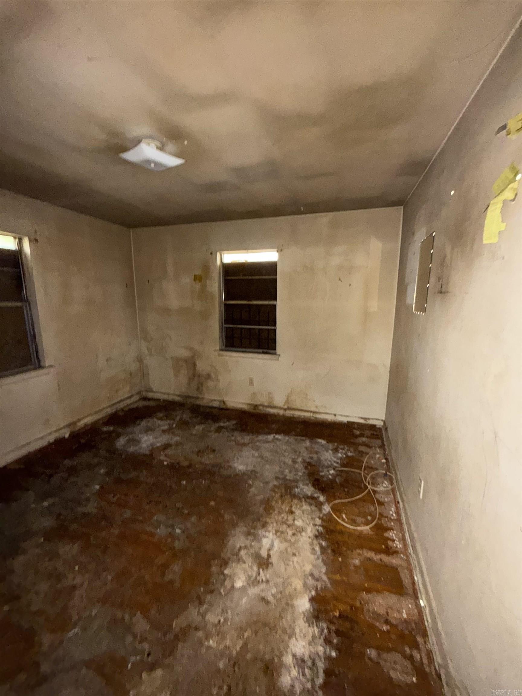 RIFFEL & HOLDER - Residential