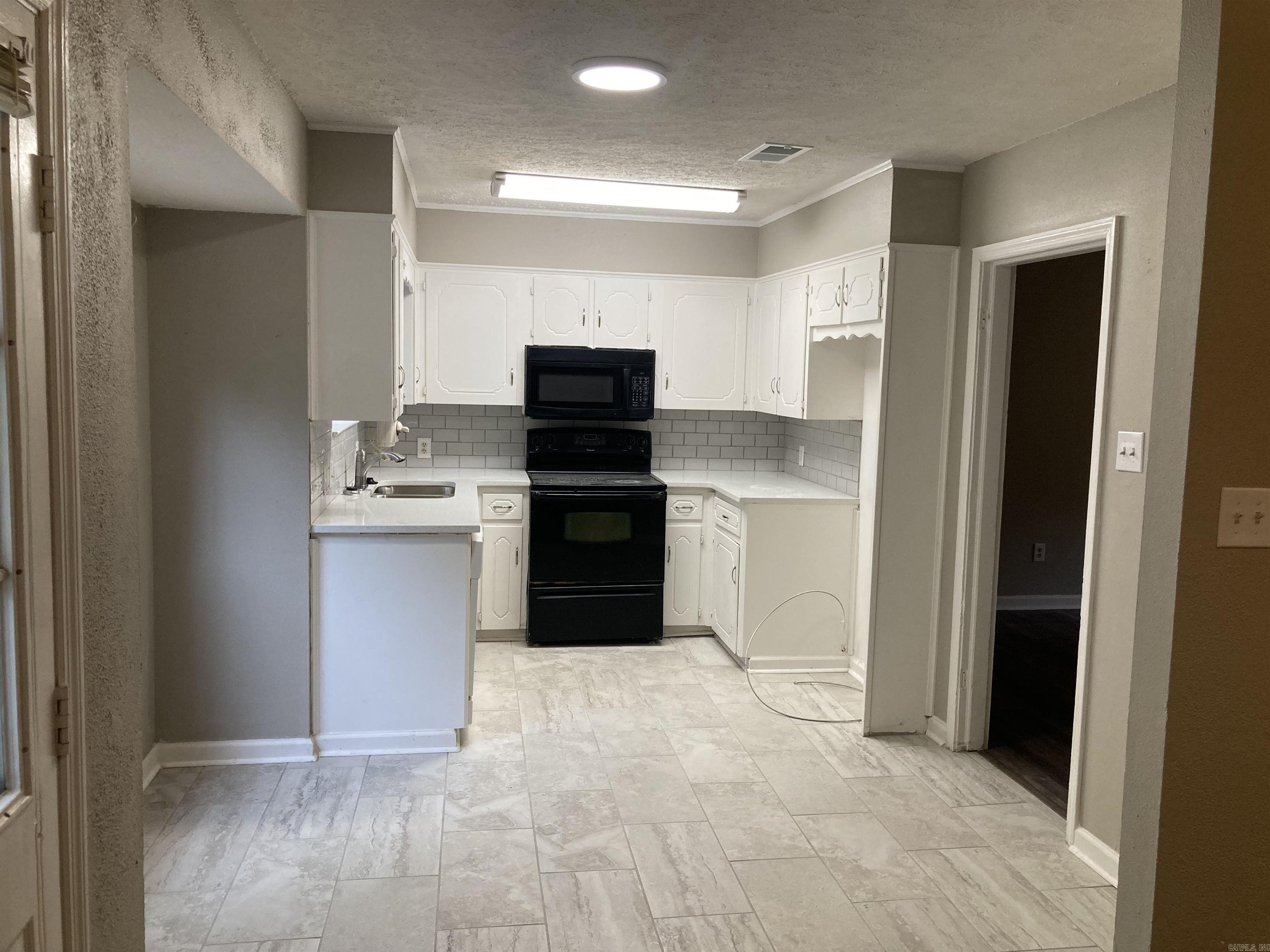 The Meadows - Residential Lease