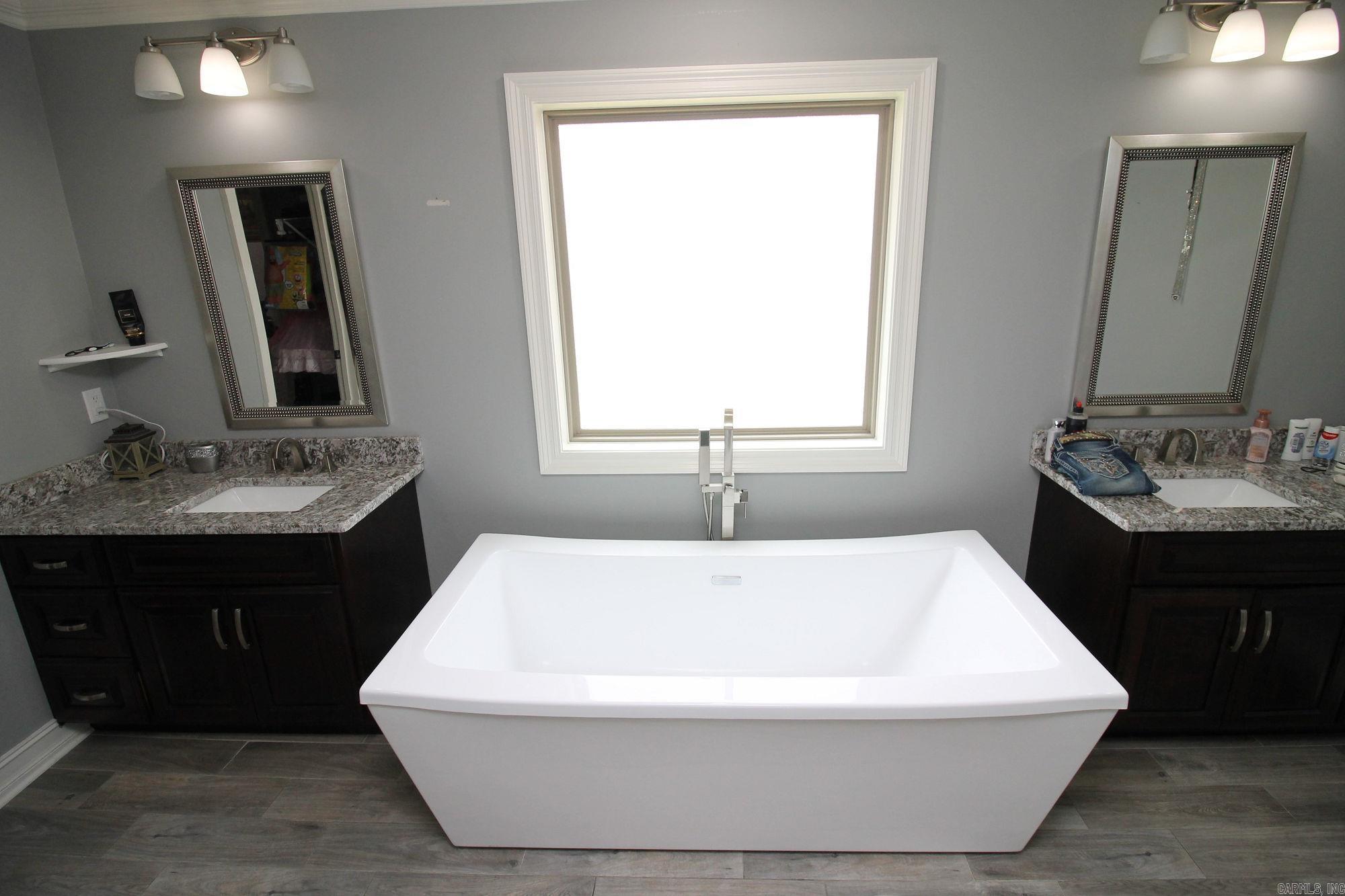 SHADOW RIDGE - Residential