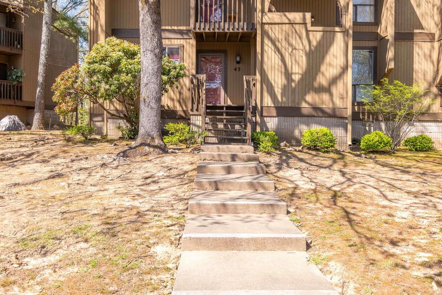 Dramatic price reduction. Priced below comps. Great for investor or first time buyer. Credit for A/C to be replaced at closing with acceptable offer. Updated 2 Bed/2 Bath condo right off of Green Mountain Drive. This condo boasts new countertops in the kitchen, along with beautiful hardwood floors. The large balcony overlooks the pool. This well-established area is close to everything Little Rock has to offer.