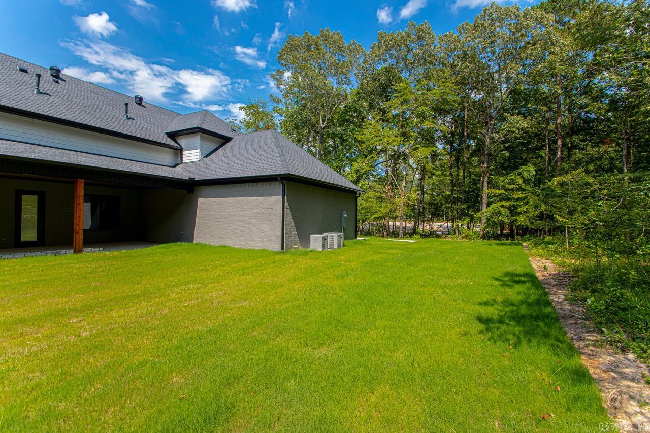AVILLA MANOR - Residential