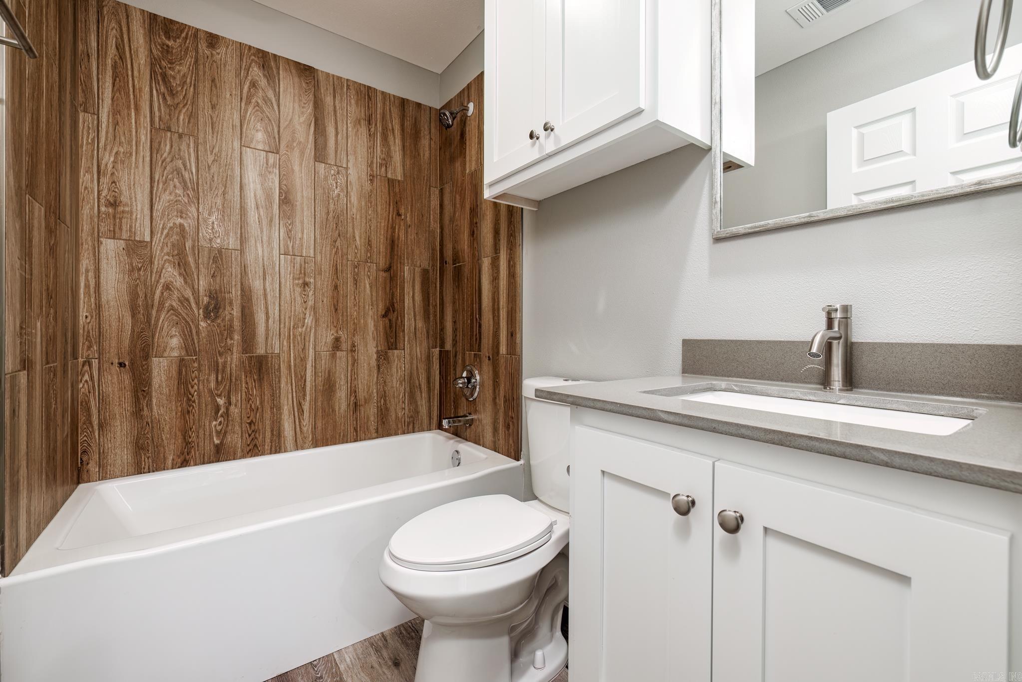 HILLS ADDN - Residential