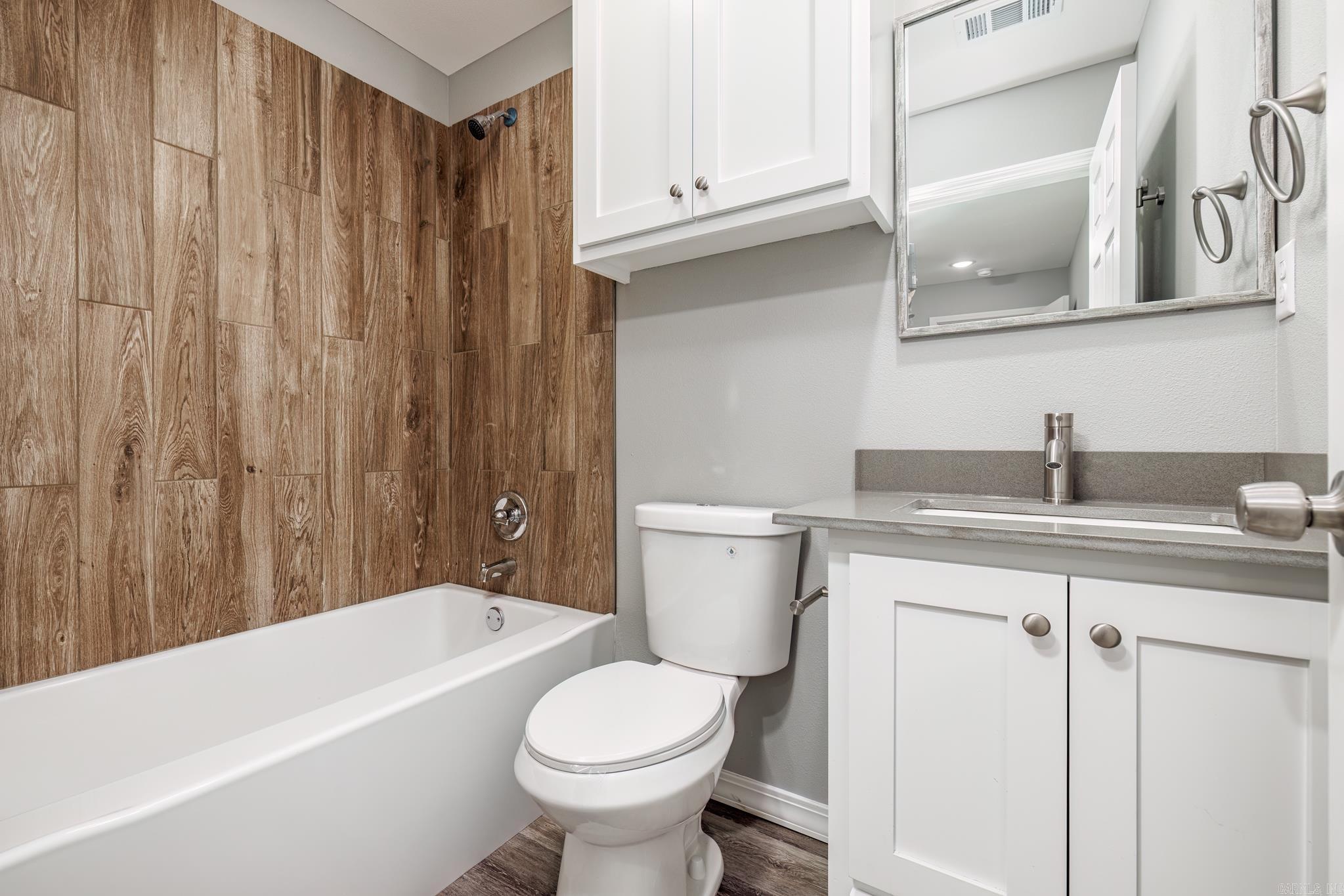 HILLS ADDN - Residential