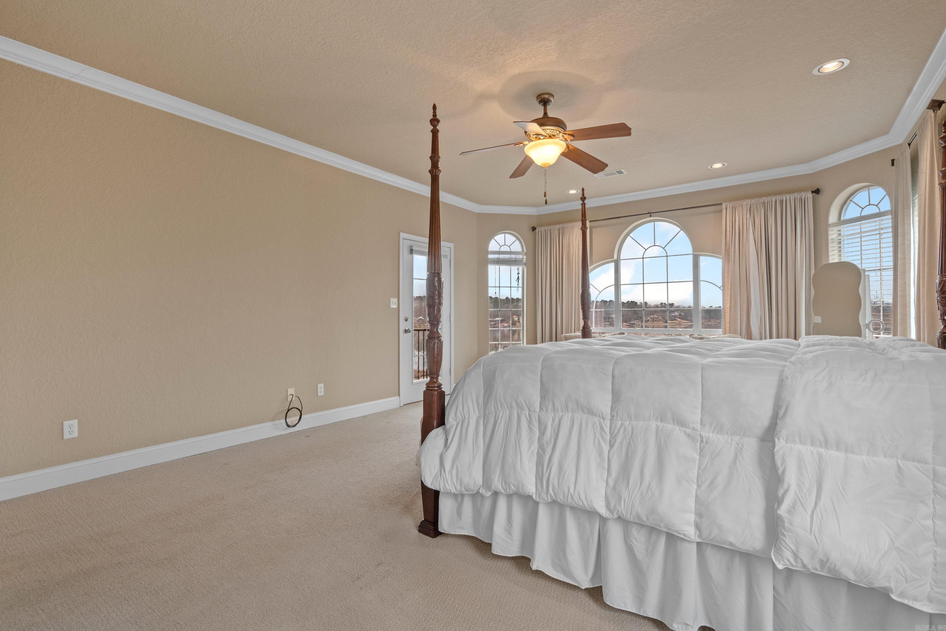 LIGHTHOUSE POINT HPR - Residential